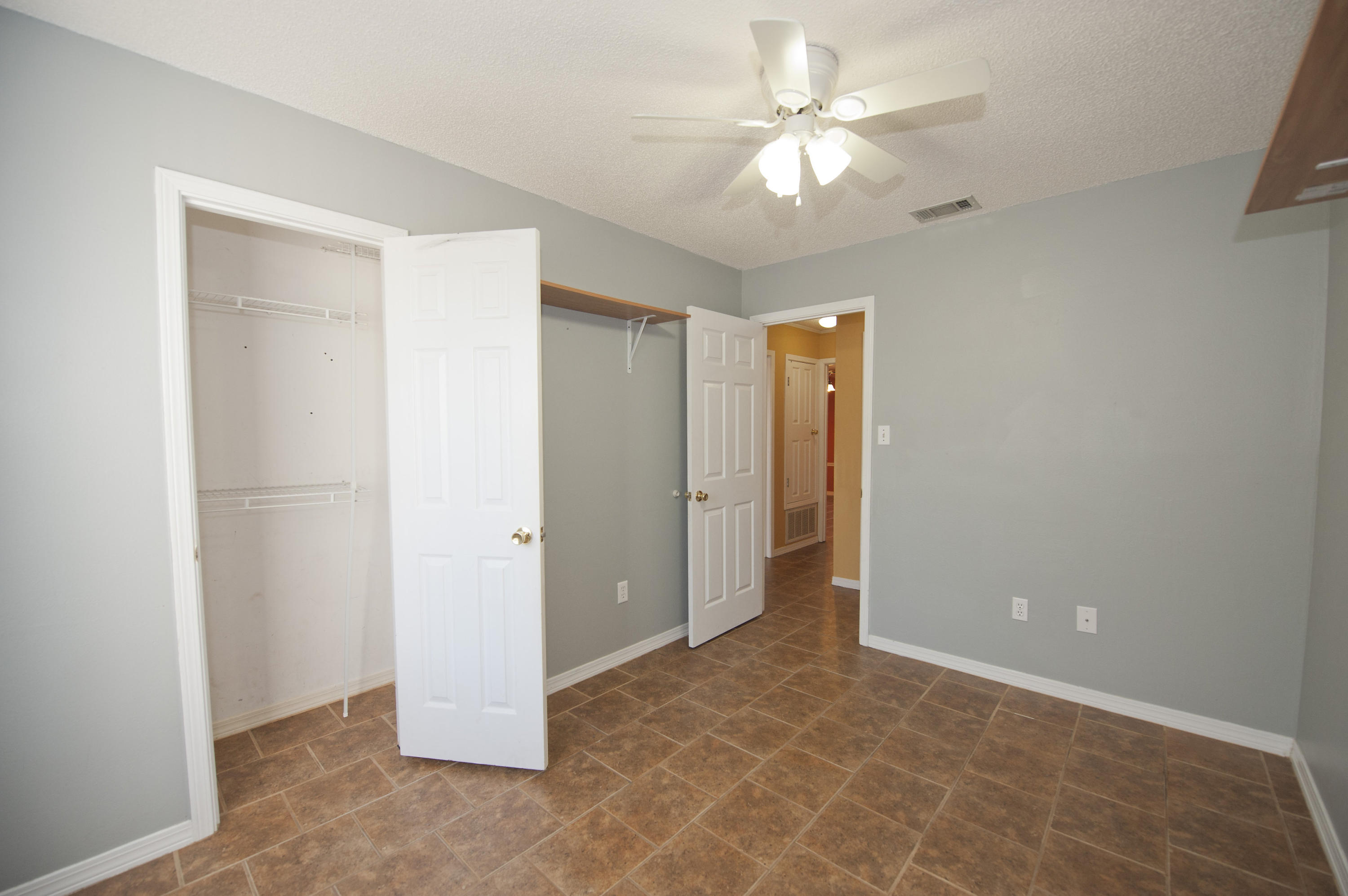 MILLS LANDING - Residential