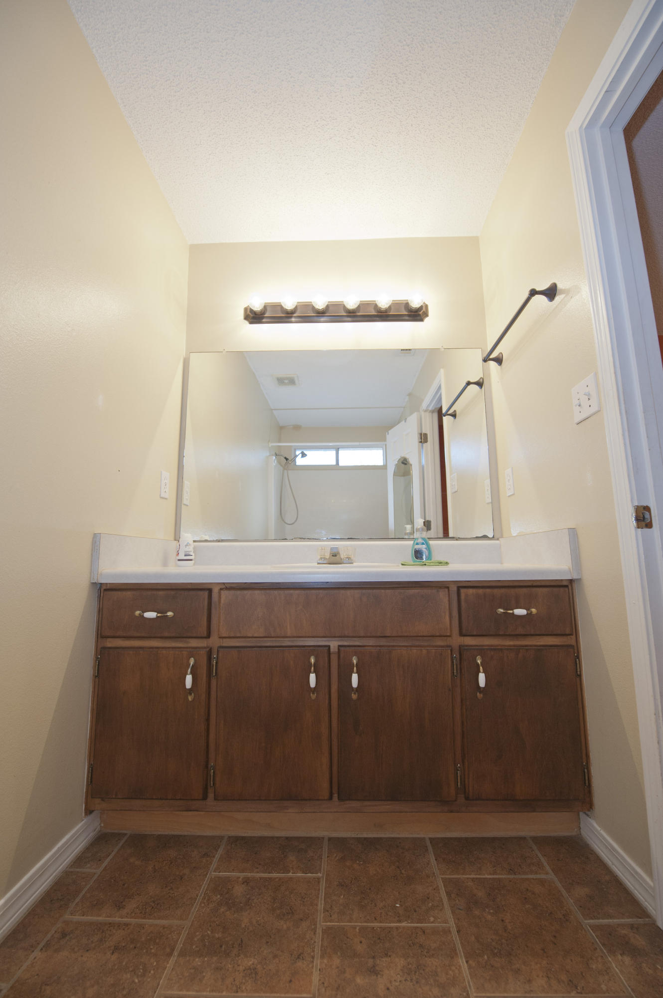 MILLS LANDING - Residential