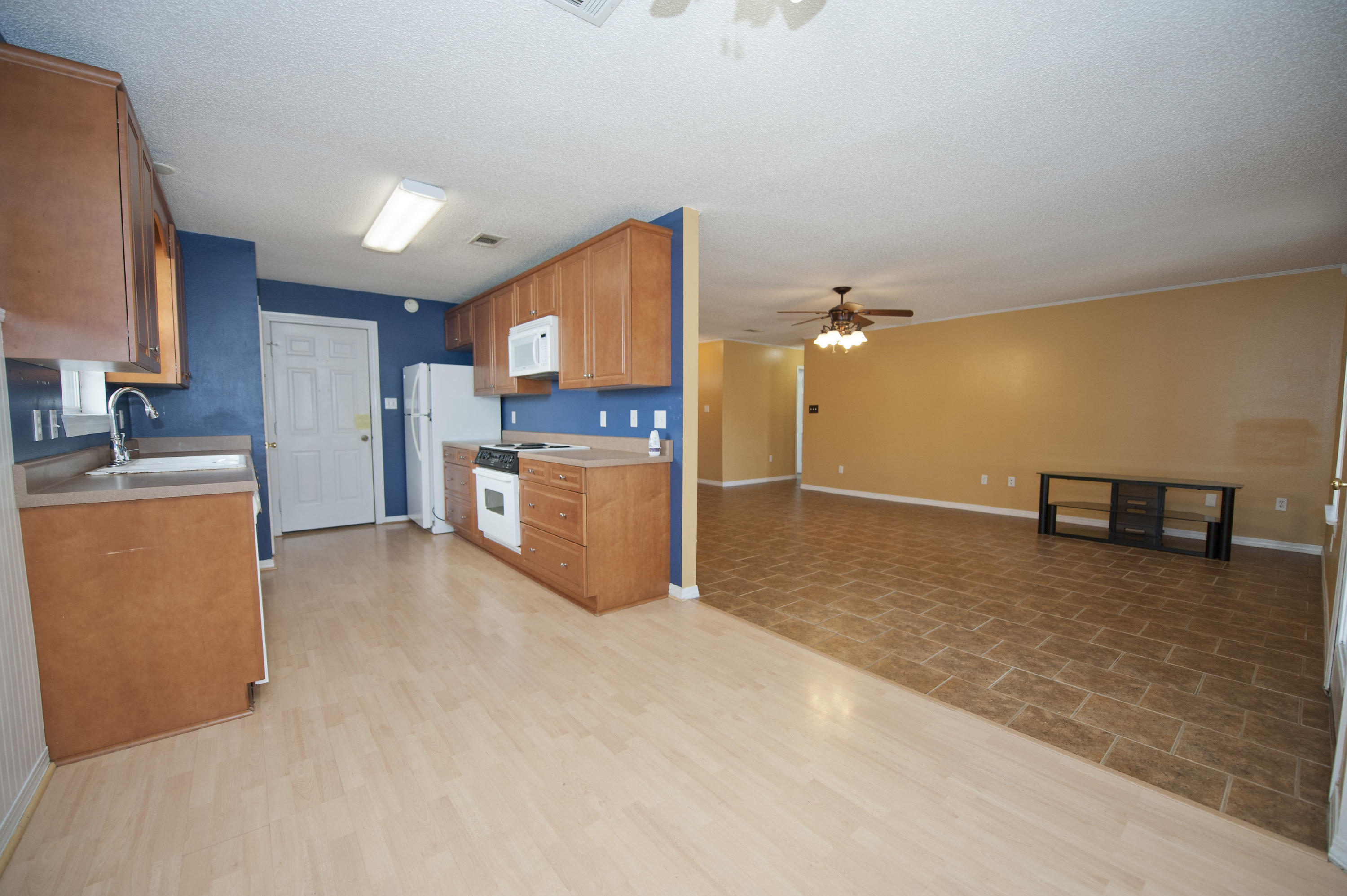 MILLS LANDING - Residential