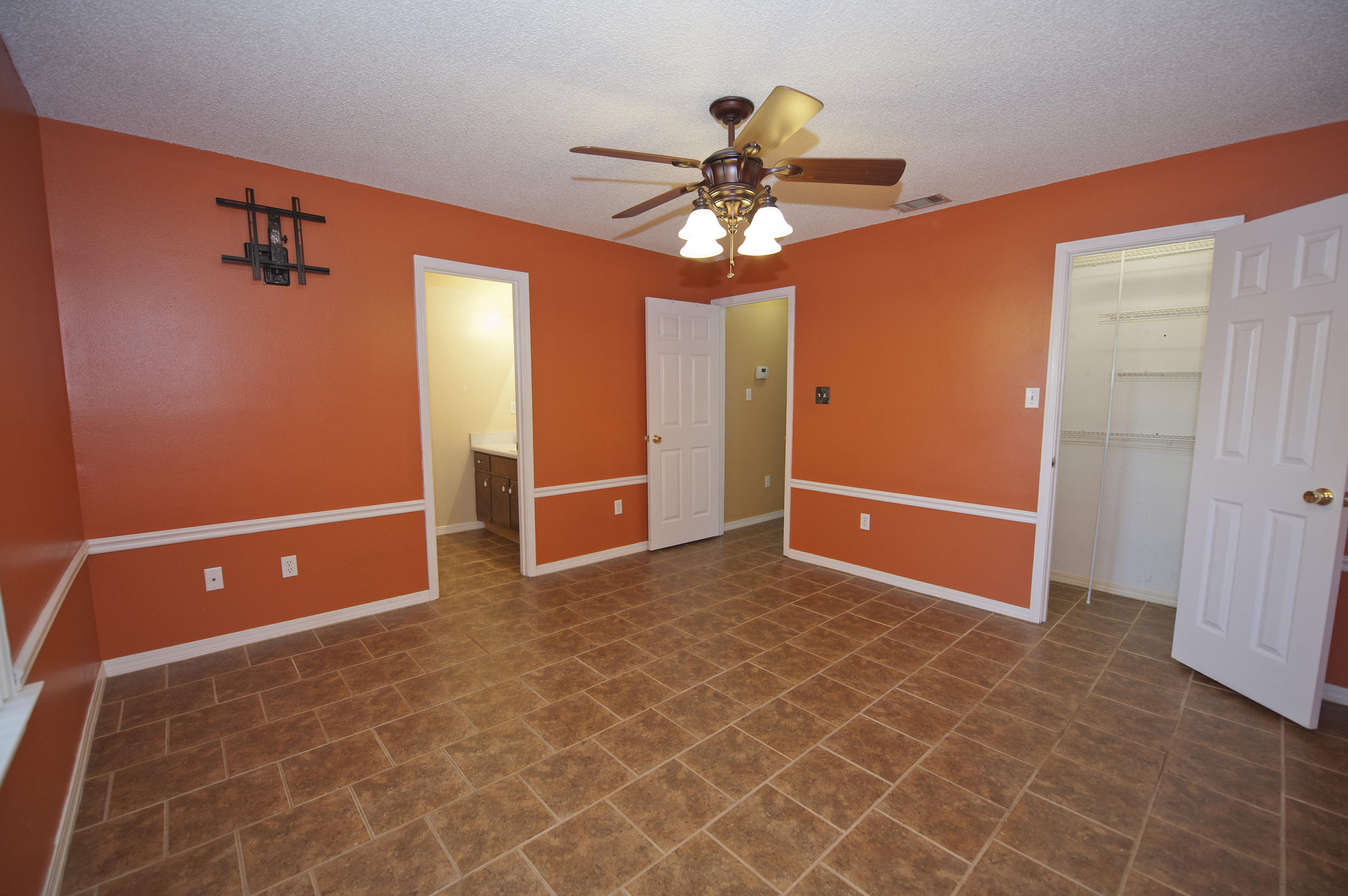 MILLS LANDING - Residential