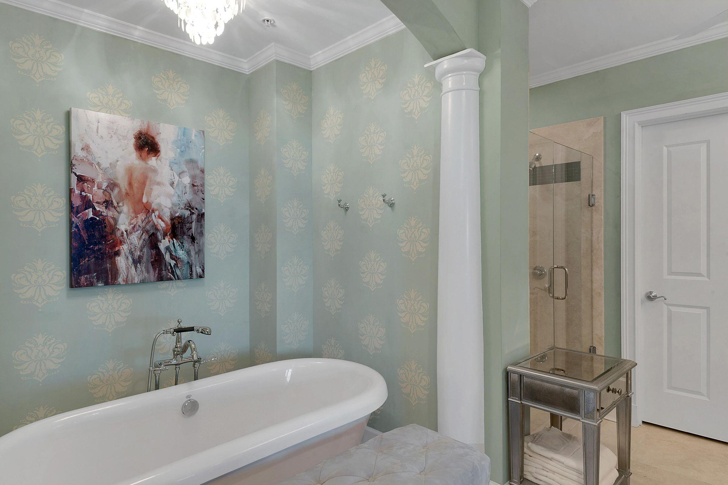 ONE WATER PLACE AT KELLY PLANTATION - Residential