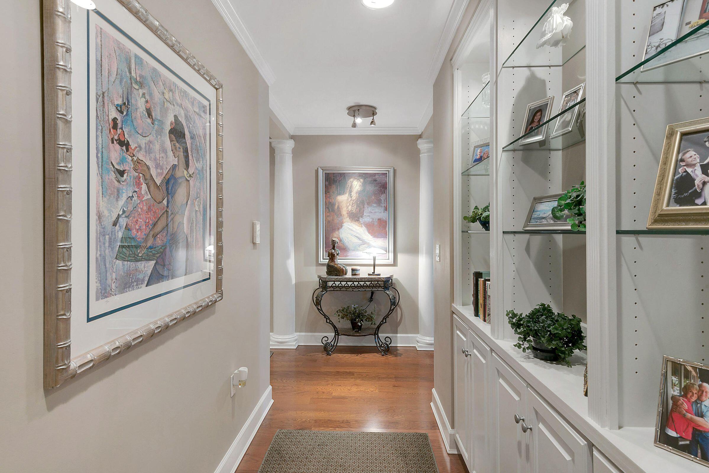 ONE WATER PLACE AT KELLY PLANTATION - Residential