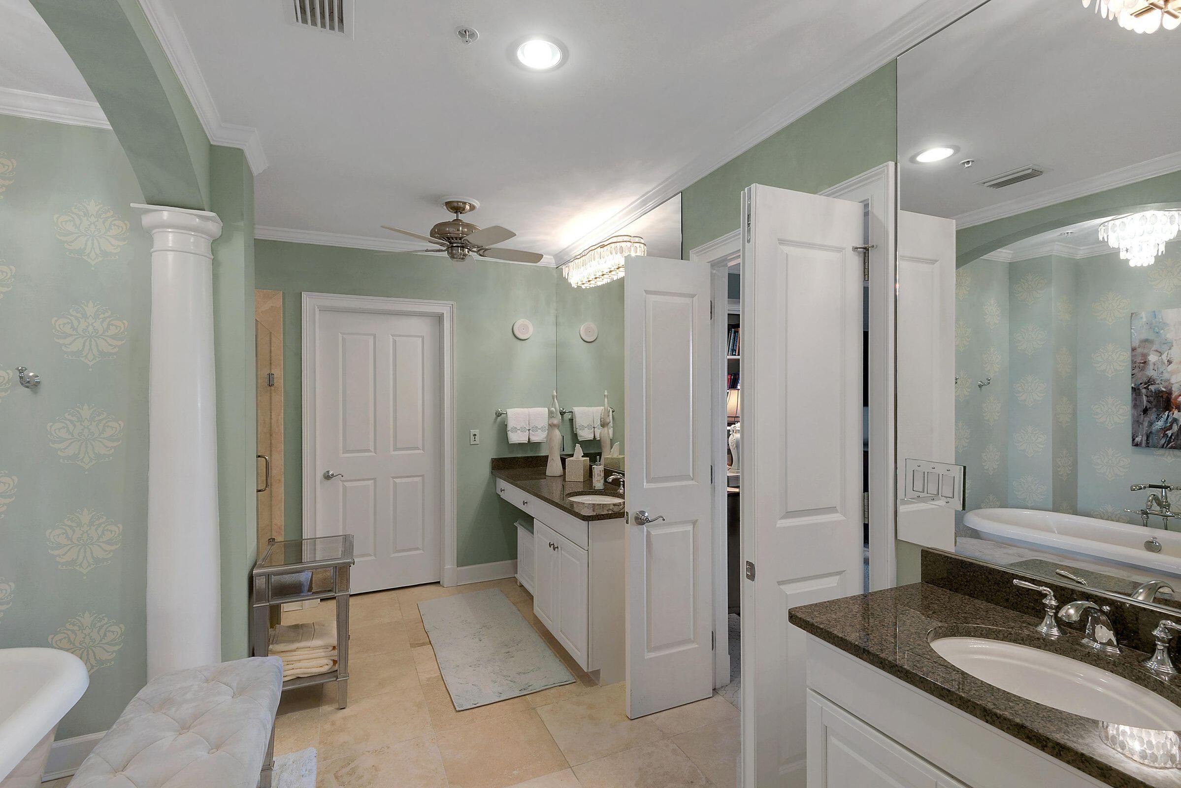 ONE WATER PLACE AT KELLY PLANTATION - Residential