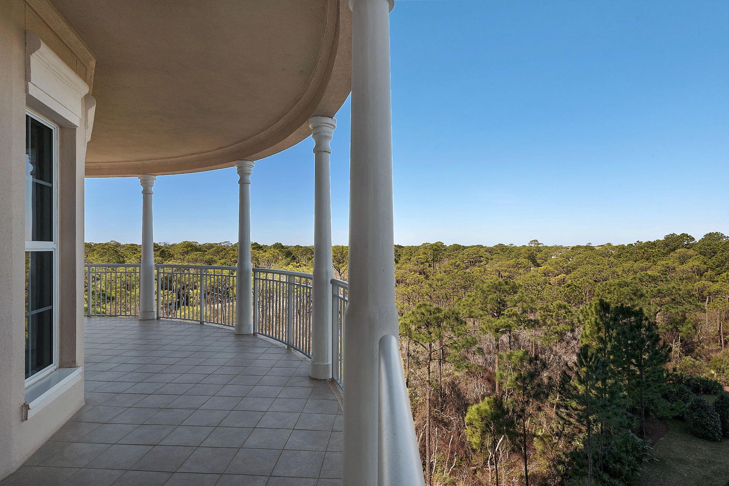 ONE WATER PLACE AT KELLY PLANTATION - Residential