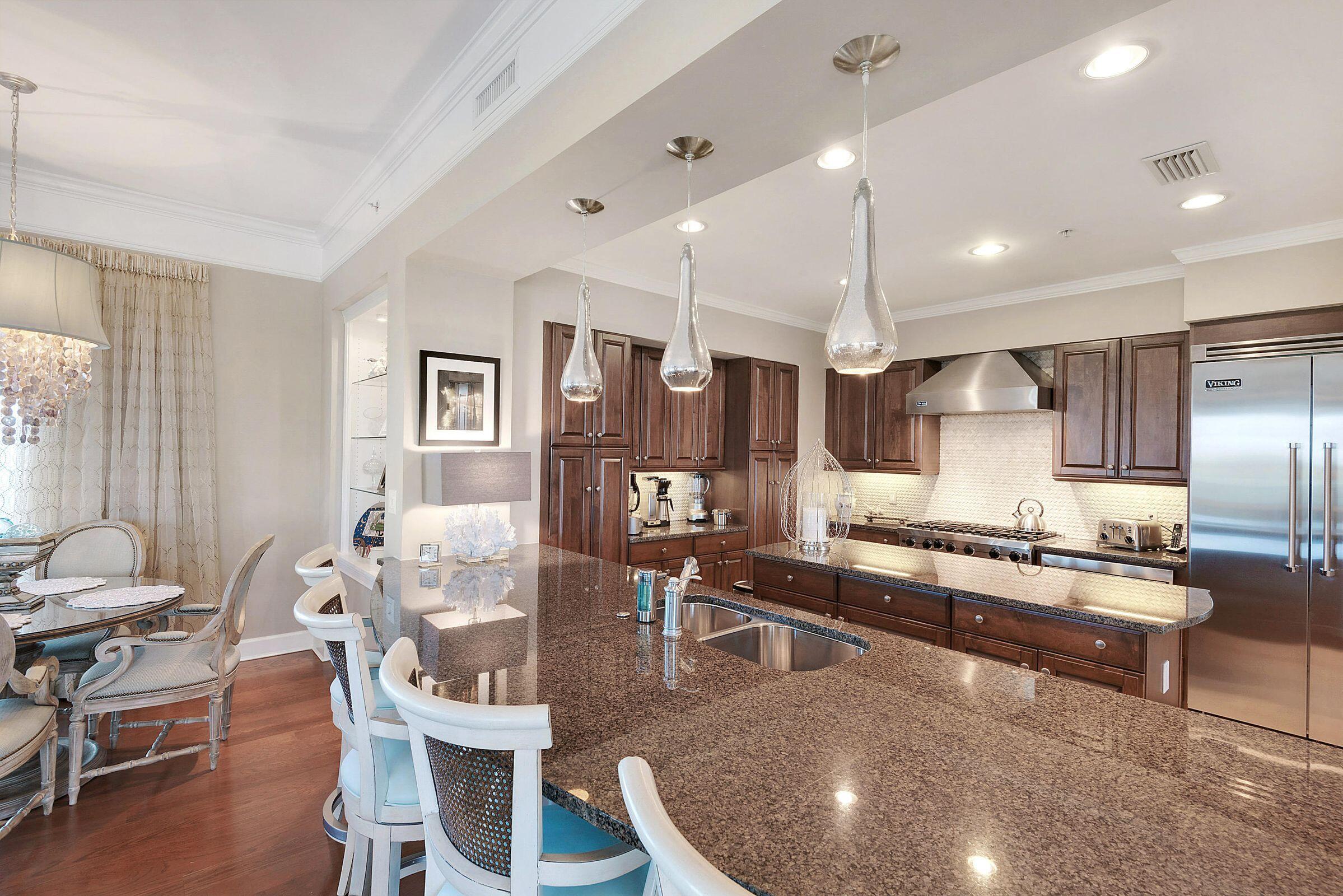 ONE WATER PLACE AT KELLY PLANTATION - Residential