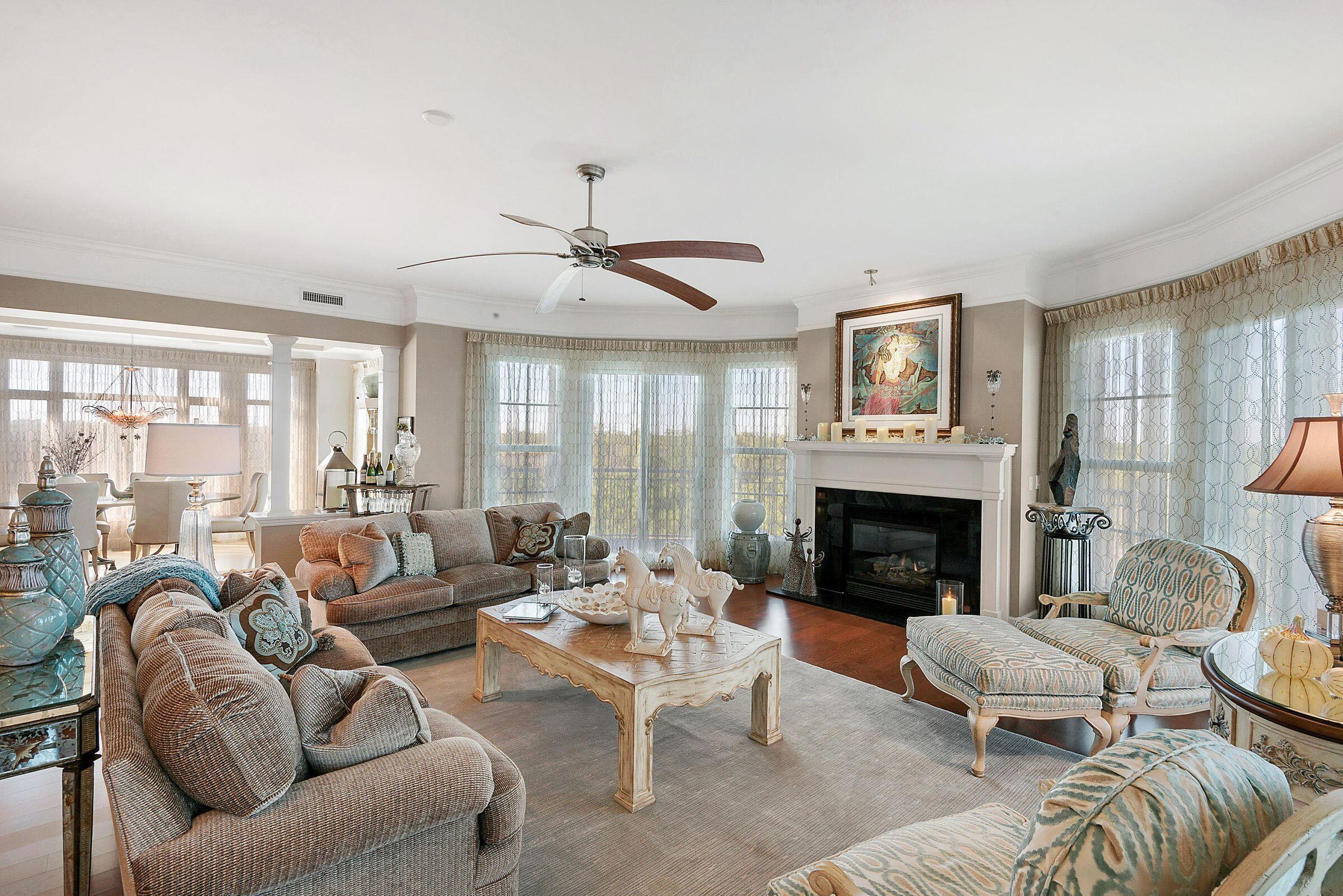 ONE WATER PLACE AT KELLY PLANTATION - Residential