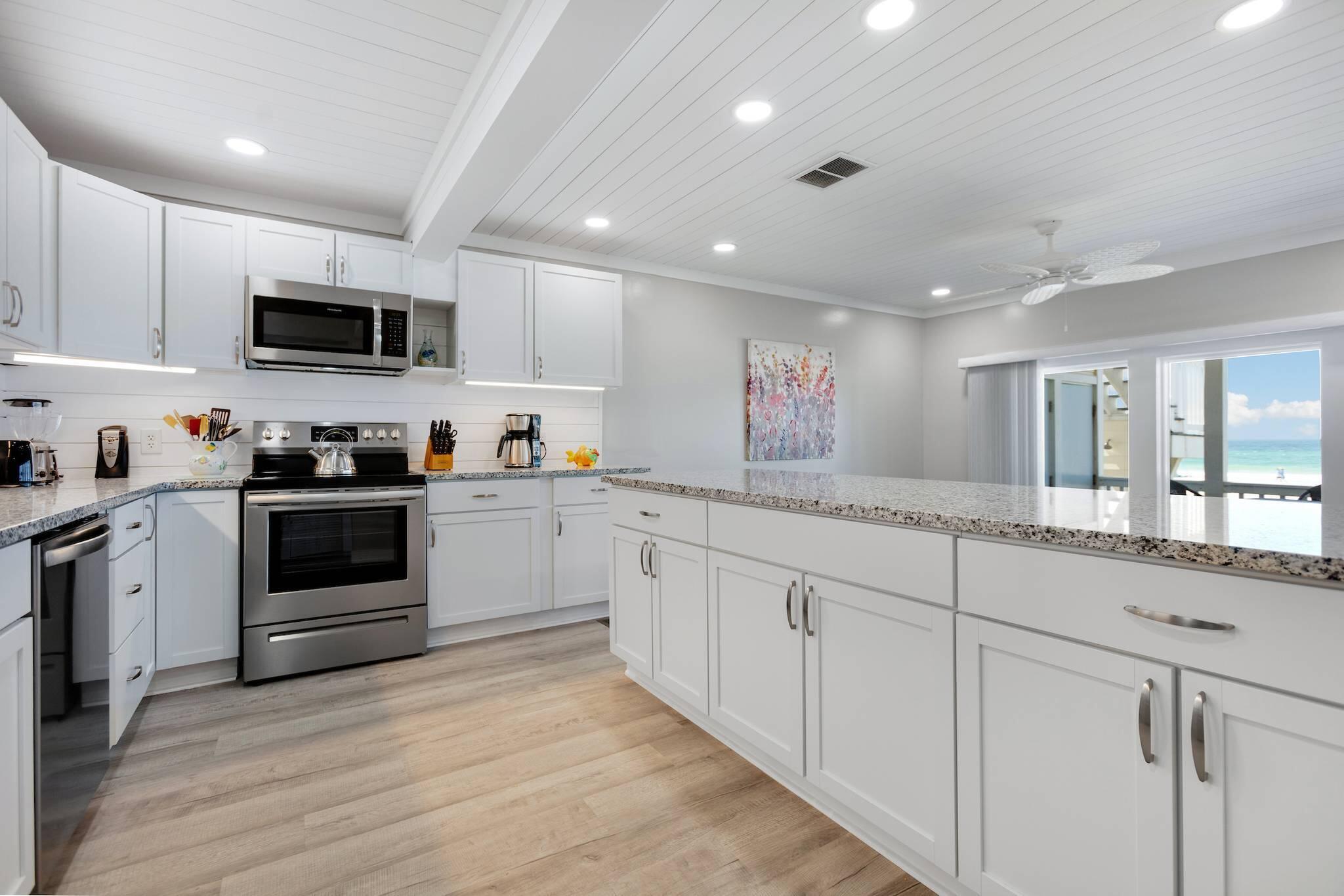 HARBUR ARMS CONDO - Residential