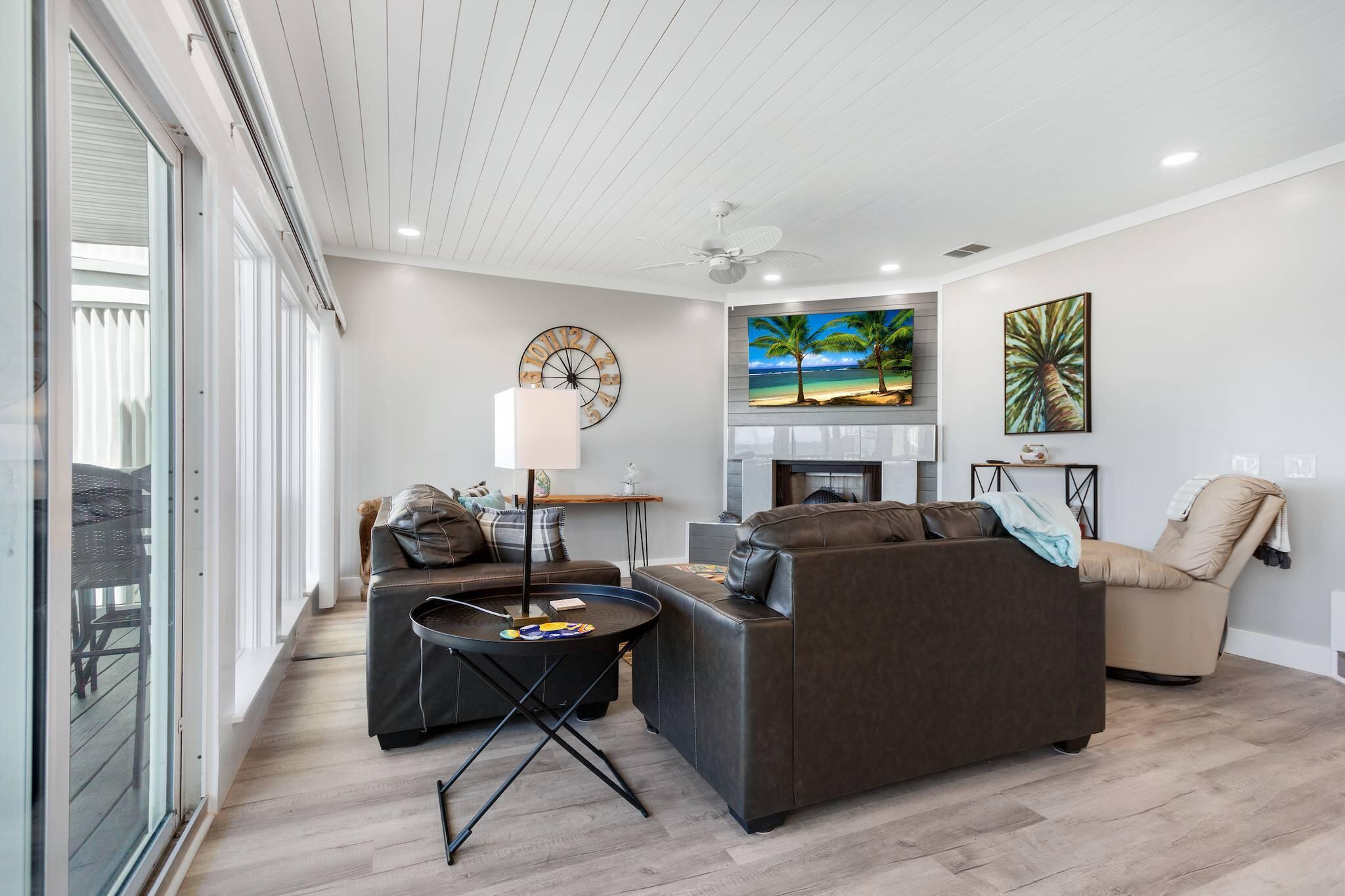 HARBUR ARMS CONDO - Residential