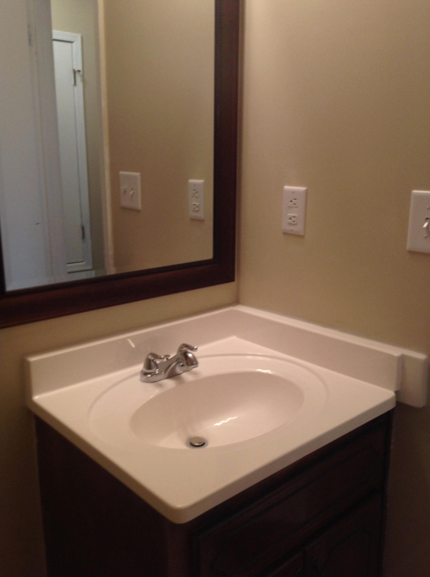 SHOAL WOOD ESTATES - Residential Lease