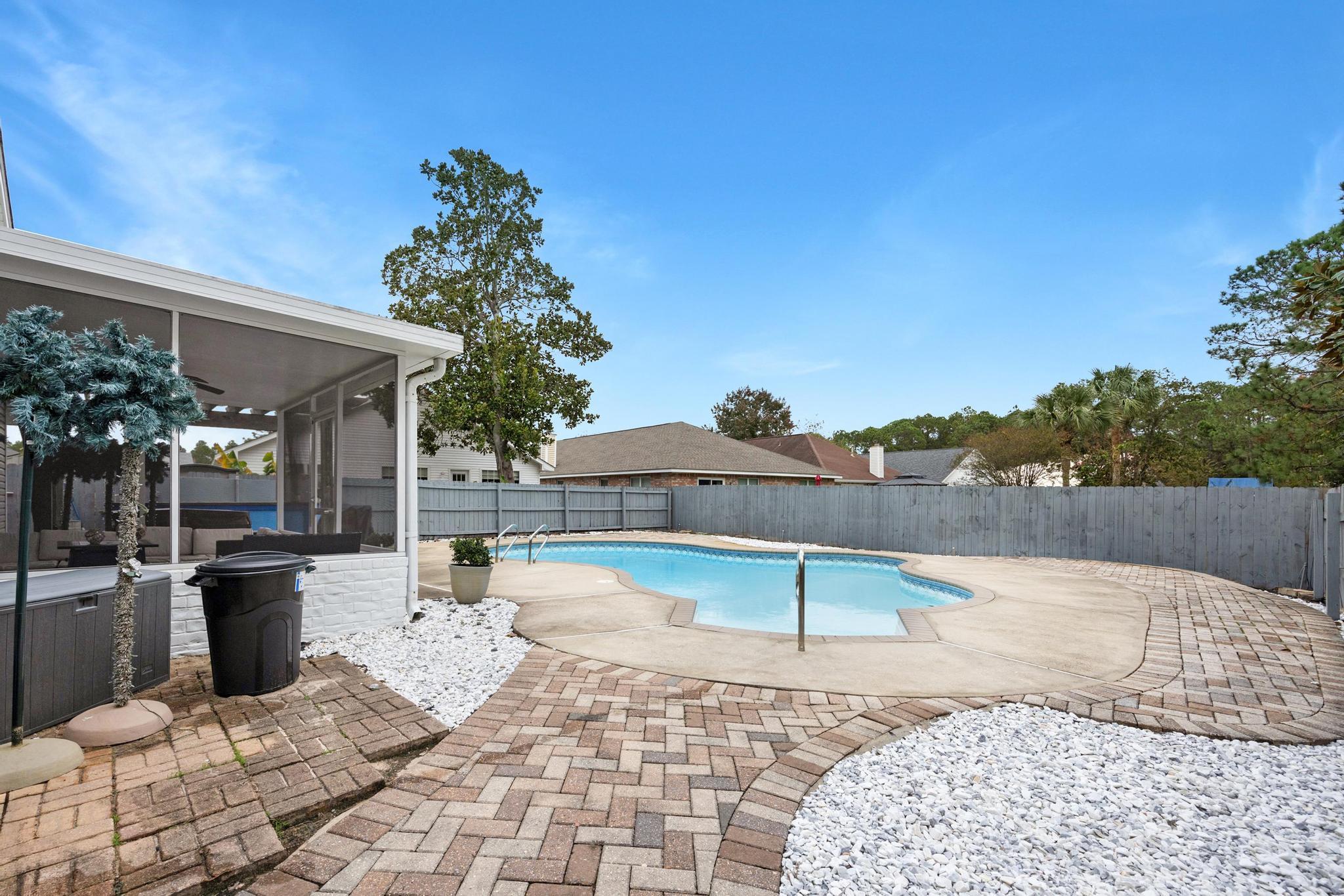 EMERALD VILLAGE S/D - Residential