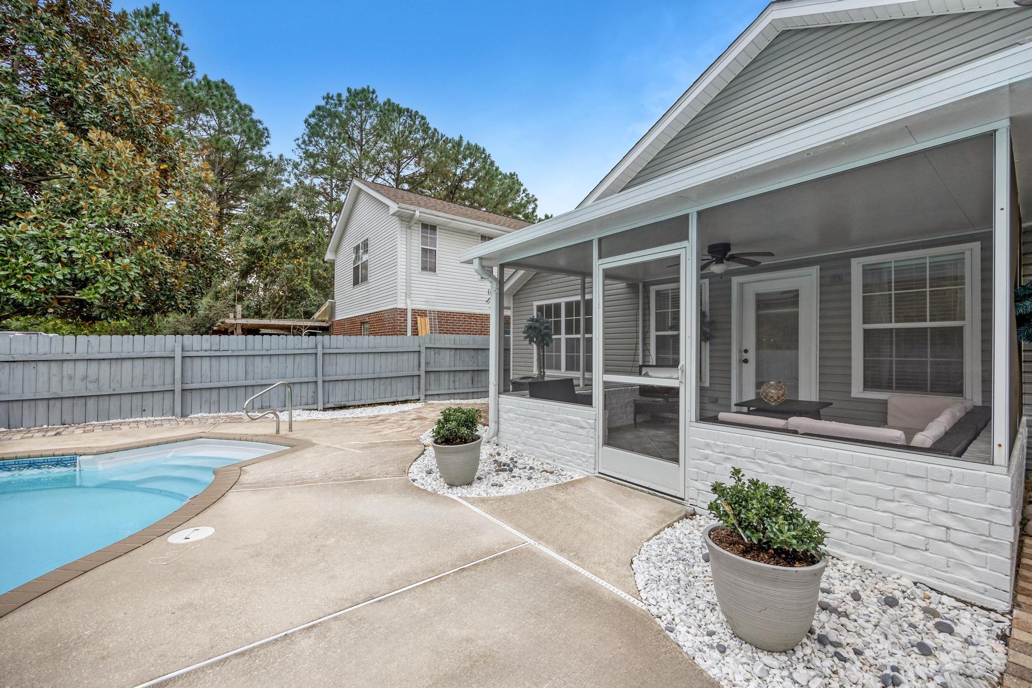 EMERALD VILLAGE S/D - Residential