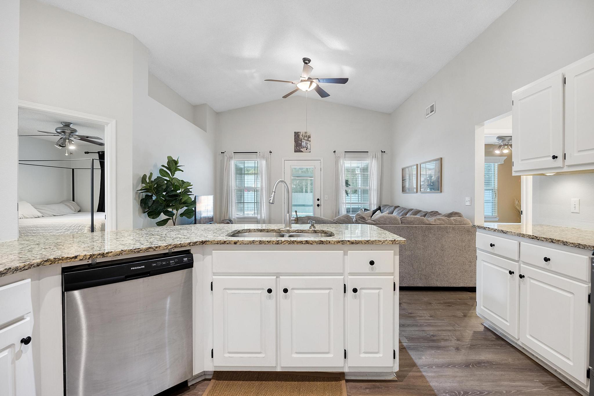 EMERALD VILLAGE S/D - Residential