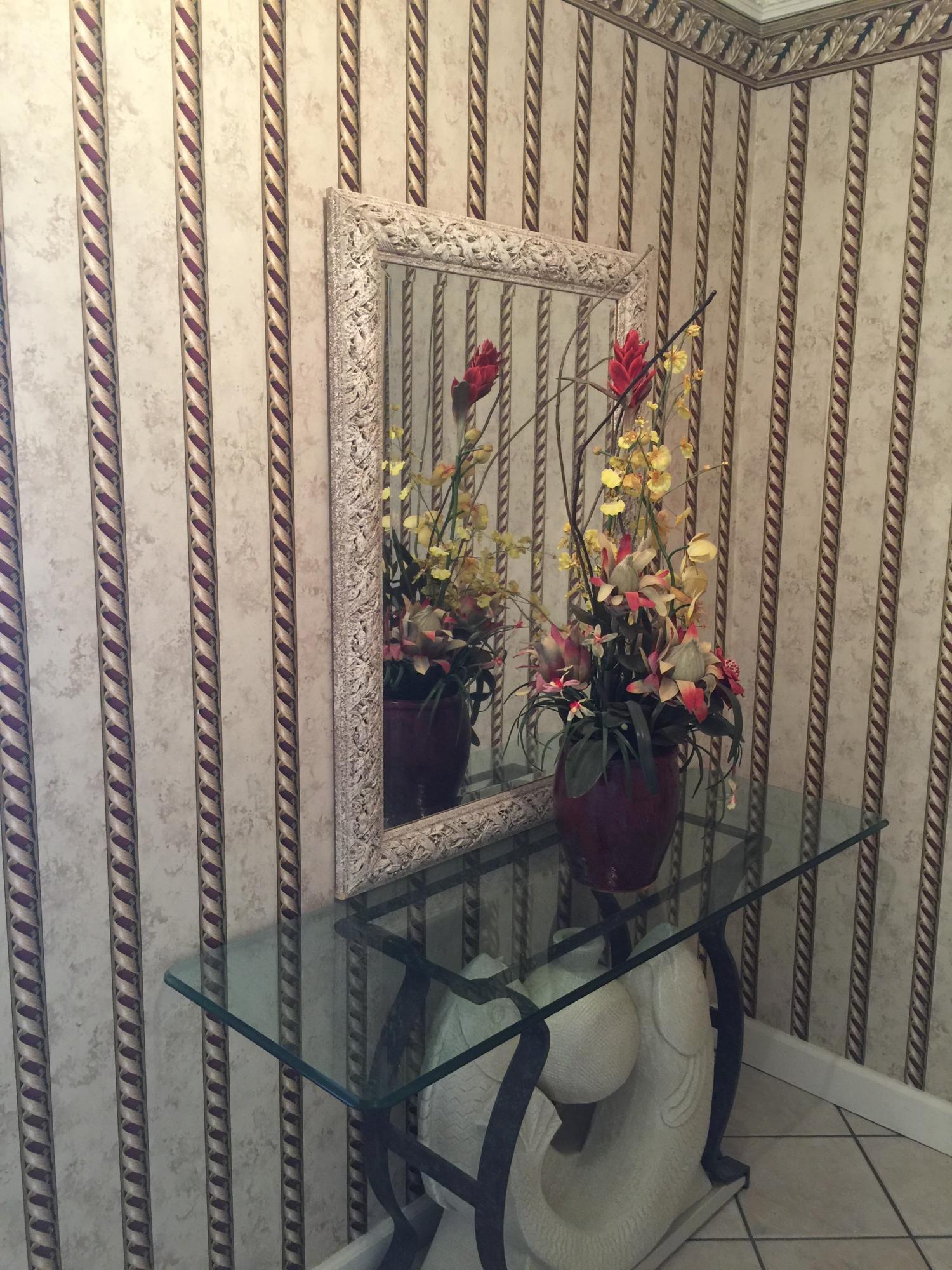 SHORELINE TOWERS 1 - Residential