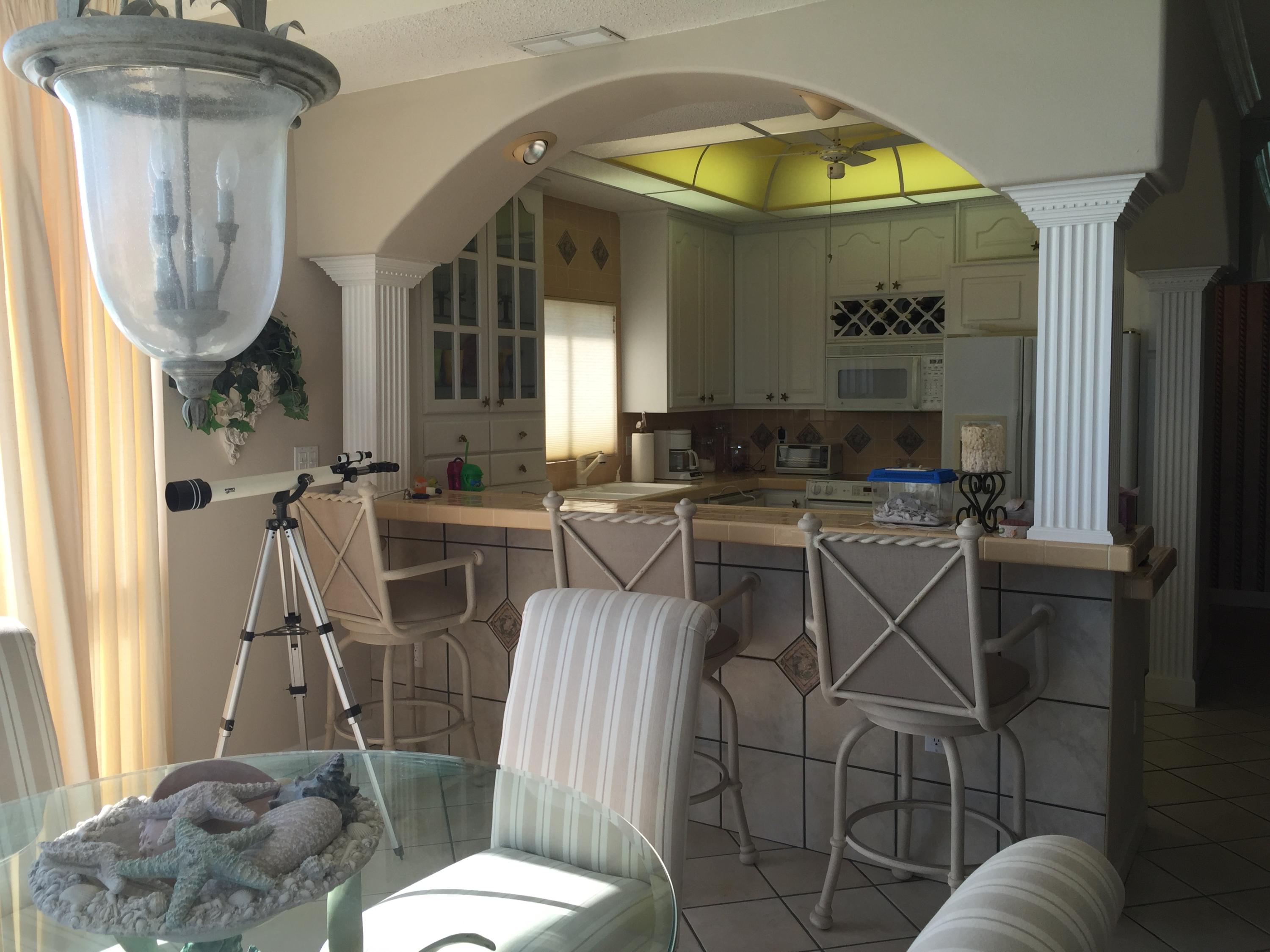 SHORELINE TOWERS 1 - Residential