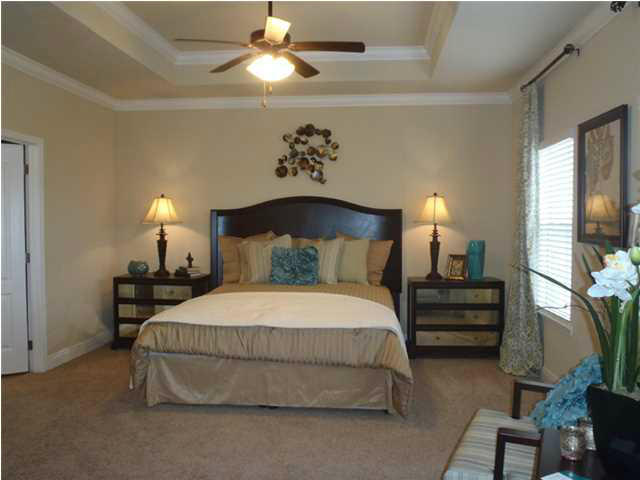 BROWNSTONE MANOR - Residential