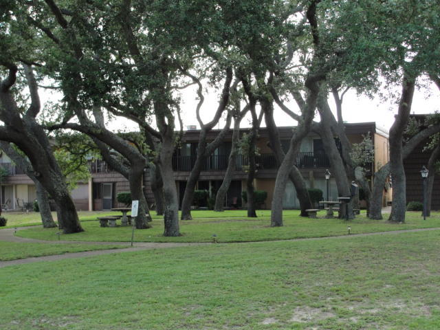 SPANISH VILLAS CONDO - Residential