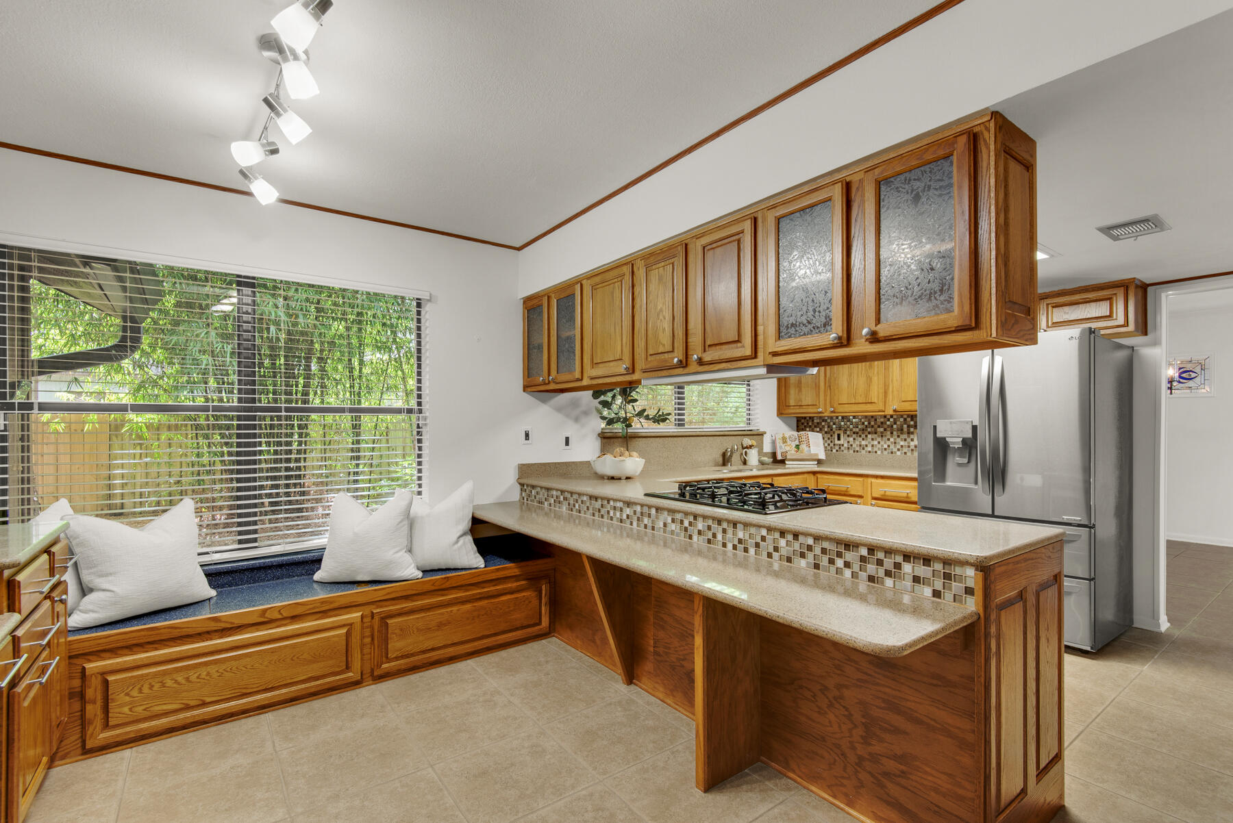 Rocky Bayou - Residential