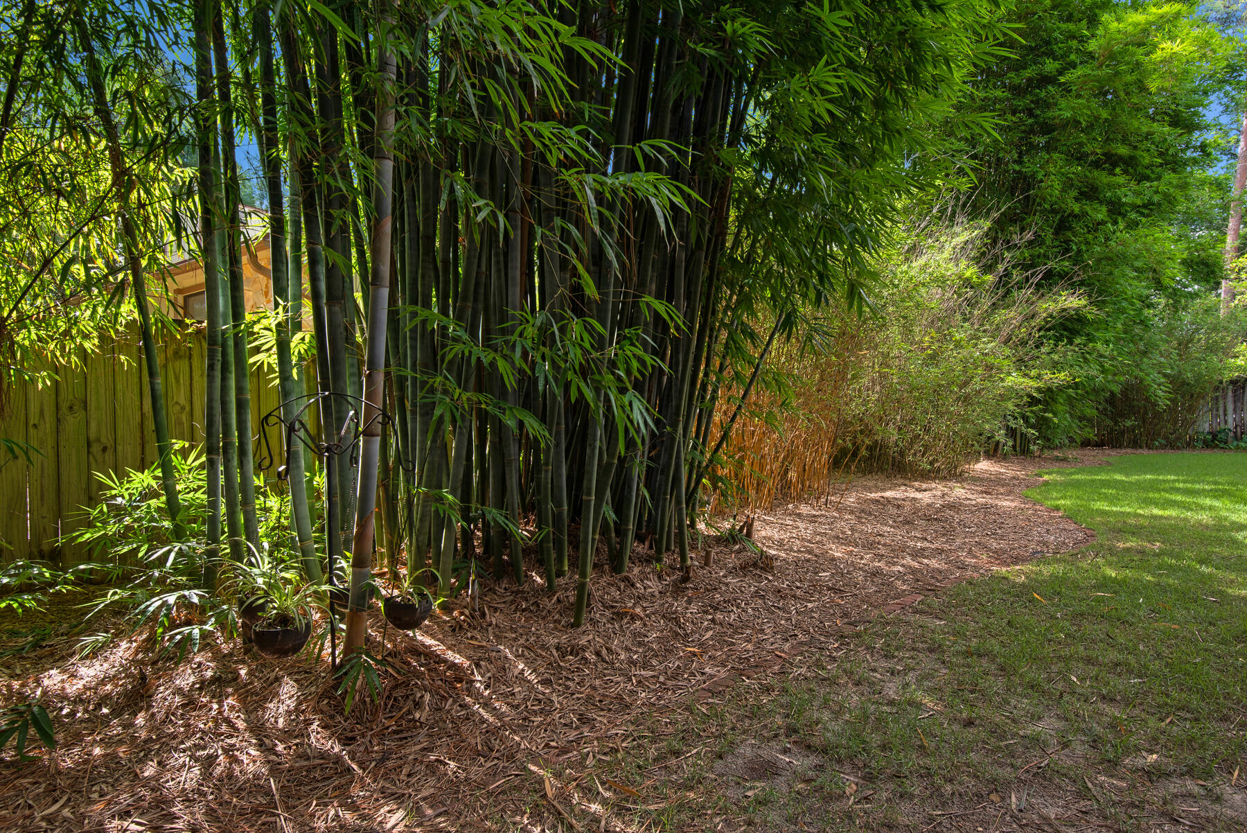 Rocky Bayou - Residential