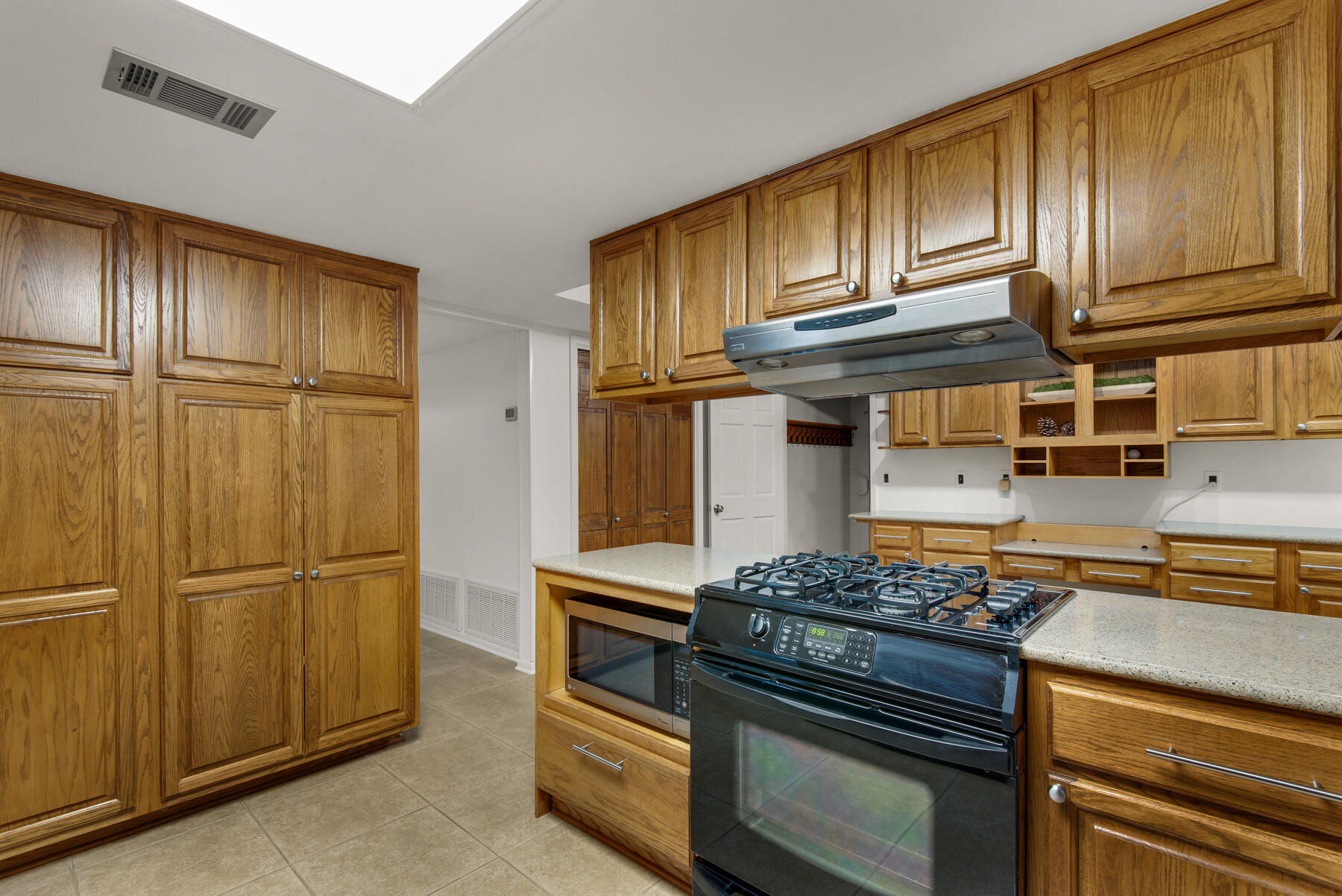 Rocky Bayou - Residential