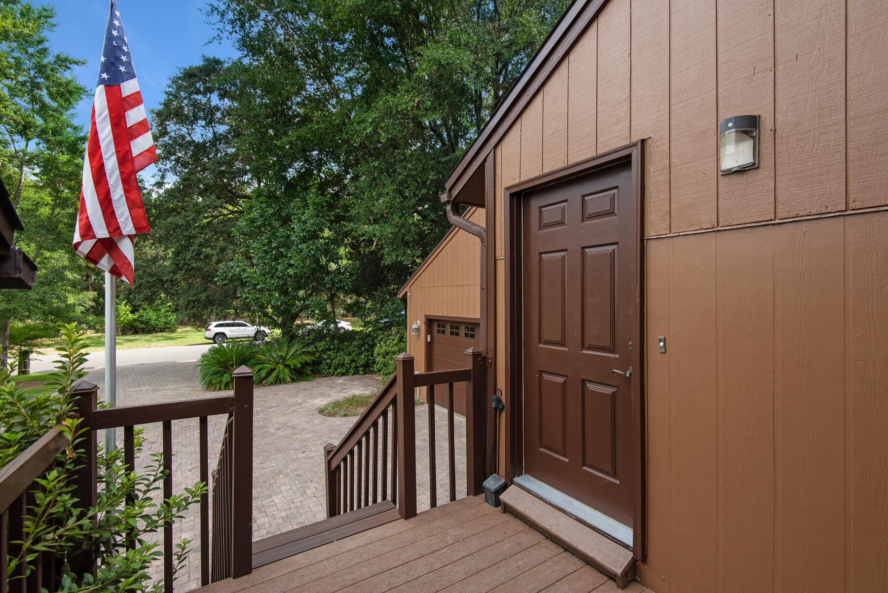 Rocky Bayou - Residential