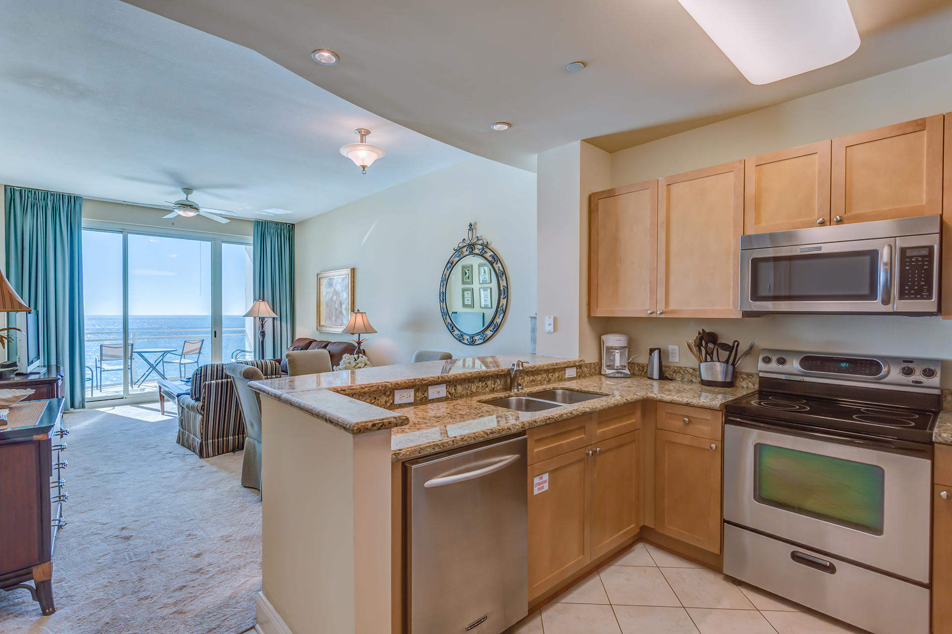 AQUA Beachside Resort - Residential