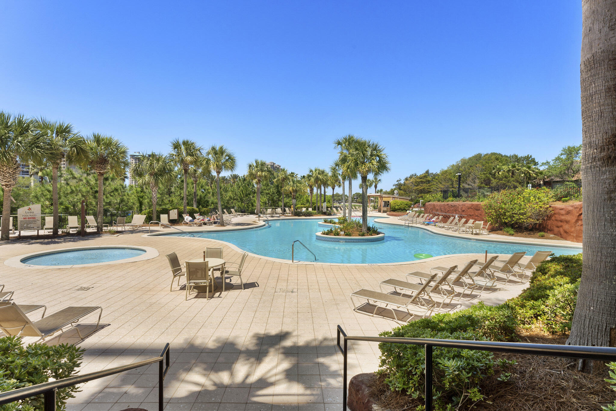 Luau I - Residential