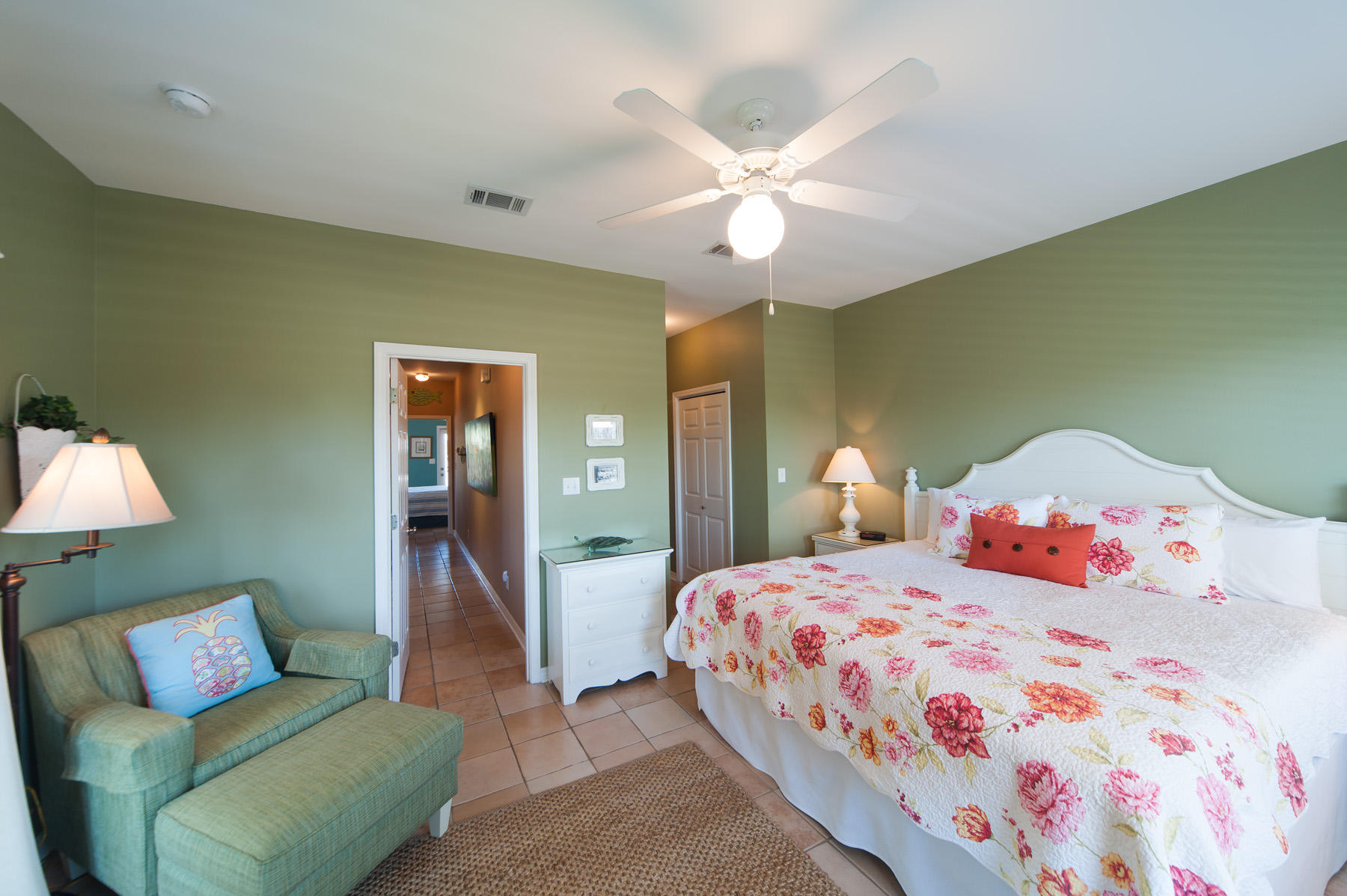 OLD FLORIDA COTTAGES - Residential