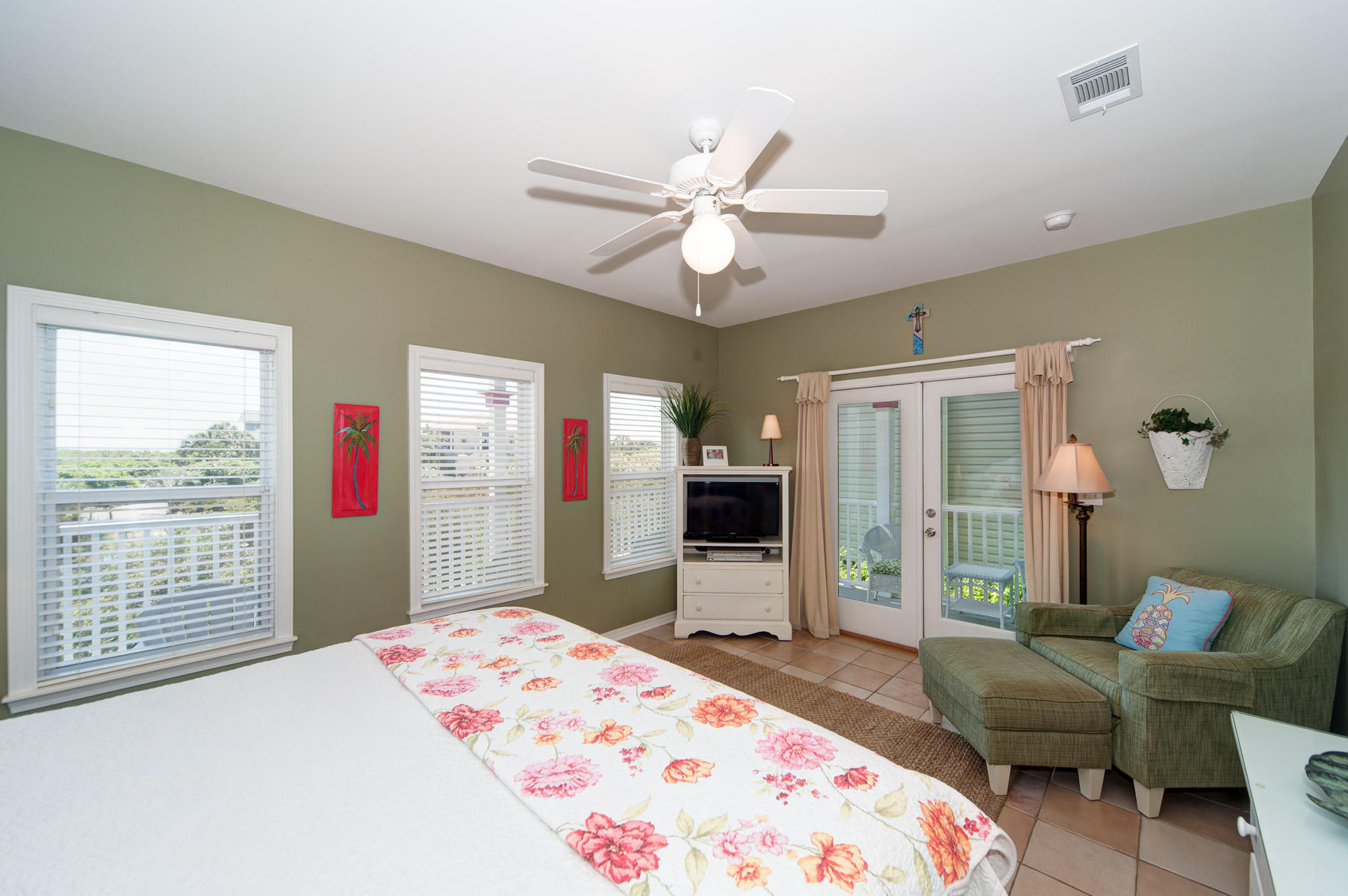 OLD FLORIDA COTTAGES - Residential