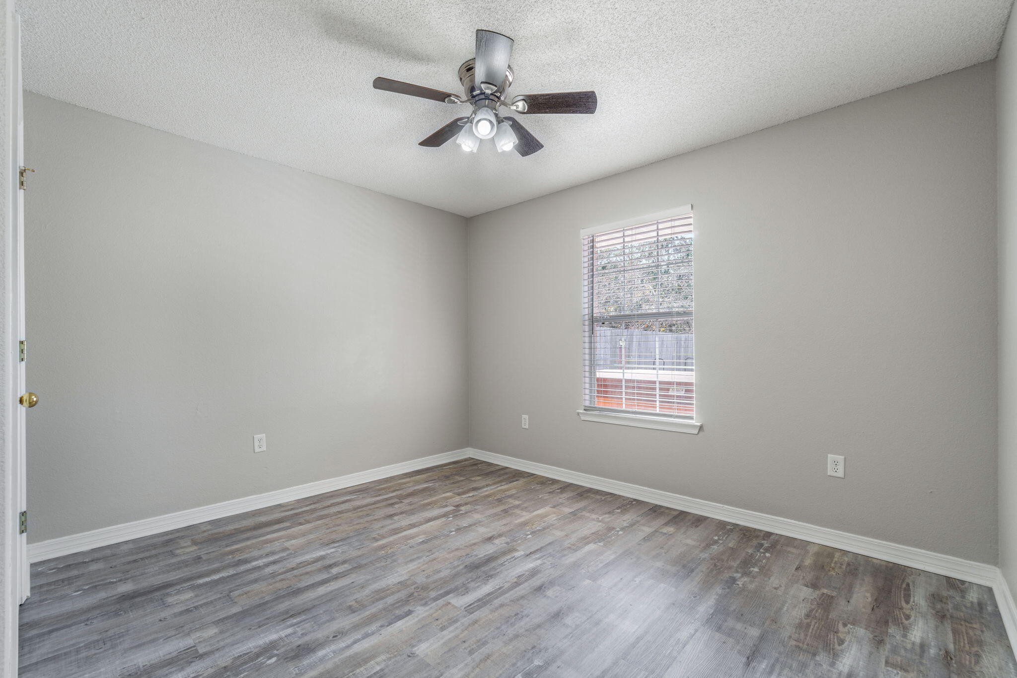 HAMPTON RIDGE ESTATES 1ST ADD - Residential