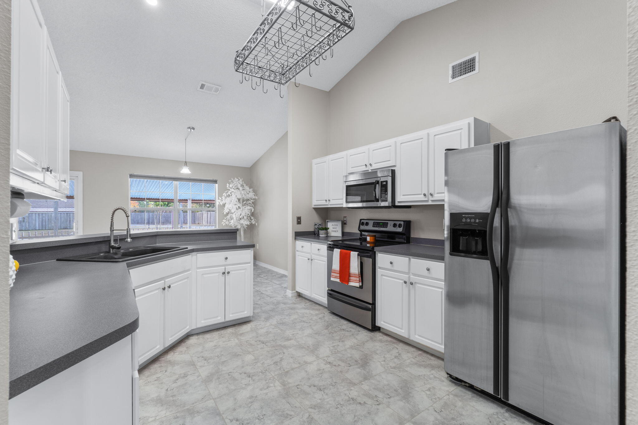 HAMPTON RIDGE ESTATES 1ST ADD - Residential