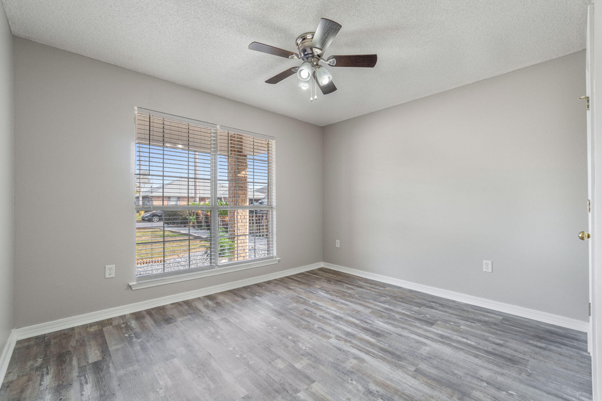 HAMPTON RIDGE ESTATES 1ST ADD - Residential