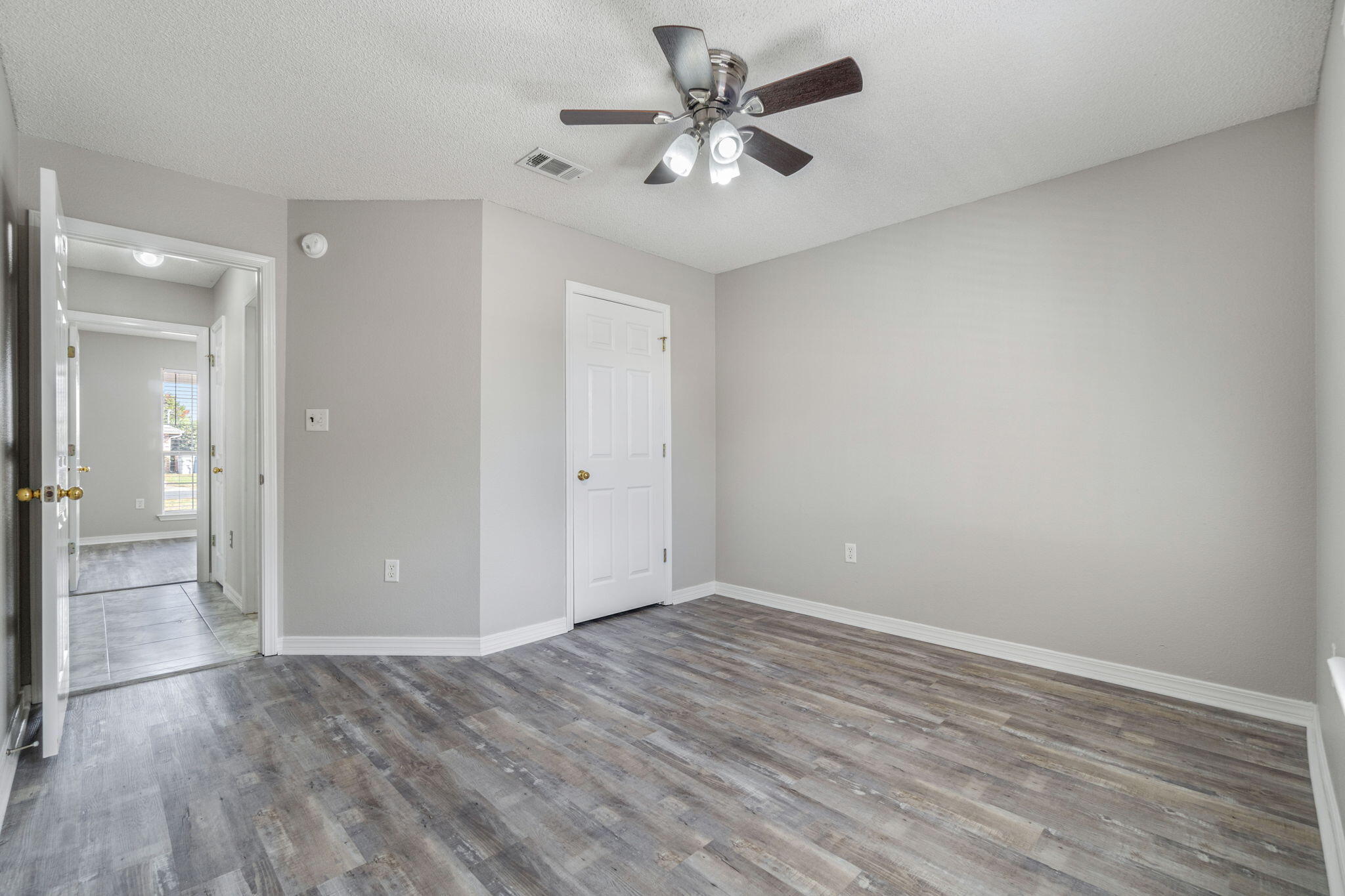 HAMPTON RIDGE ESTATES 1ST ADD - Residential