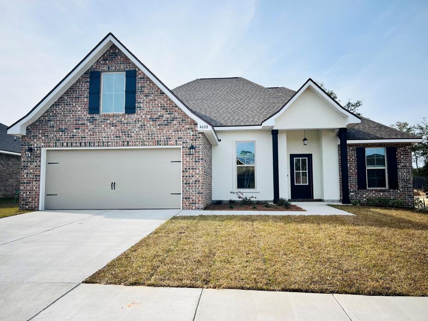 Awesome Builder Rate Incentives!  (Restrictions apply) The ROSES V B in Patriot Ridge community offers a 3 bedroom, 2 full bathroom, open design. Upgrades added (list attached).Features: double vanity, garden tub, separate shower, and 2 walk-in closets in the master bath, tray ceiling in the master bedroom, ceiling fan in living room and master bedroom, desk/niche, formal dining room, breakfast area, kitchen island, walk-in pantry, recessed can lighting in kitchen, covered porch and patio, crown molding, undermount sinks, framed mirrors, smoke and carbon monoxide detectors, landscaping, architectural 30-year shingles, flood lights, and more! Energy Efficient Features:  electric water heater, a kitchen appliance package with a electric range, vinyl low E MI windows, and more!