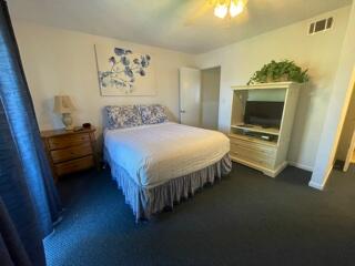 PORTSIDE CONDO 2 BR 1.5 BA UNIT 6 BUILDING P ORB 970 P 1-70 2BR 1.5B 1120 H&C ORB 3560 P 2145 - Residential