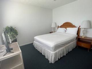 PORTSIDE CONDO 2 BR 1.5 BA UNIT 6 BUILDING P ORB 970 P 1-70 2BR 1.5B 1120 H&C ORB 3560 P 2145 - Residential