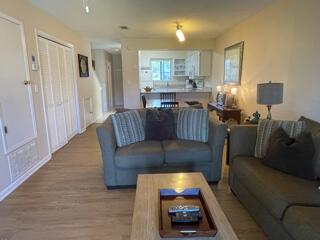 PORTSIDE CONDO 2 BR 1.5 BA UNIT 6 BUILDING P ORB 970 P 1-70 2BR 1.5B 1120 H&C ORB 3560 P 2145 - Residential