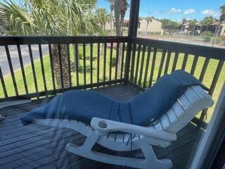 PORTSIDE CONDO 2 BR 1.5 BA UNIT 6 BUILDING P ORB 970 P 1-70 2BR 1.5B 1120 H&C ORB 3560 P 2145 - Residential