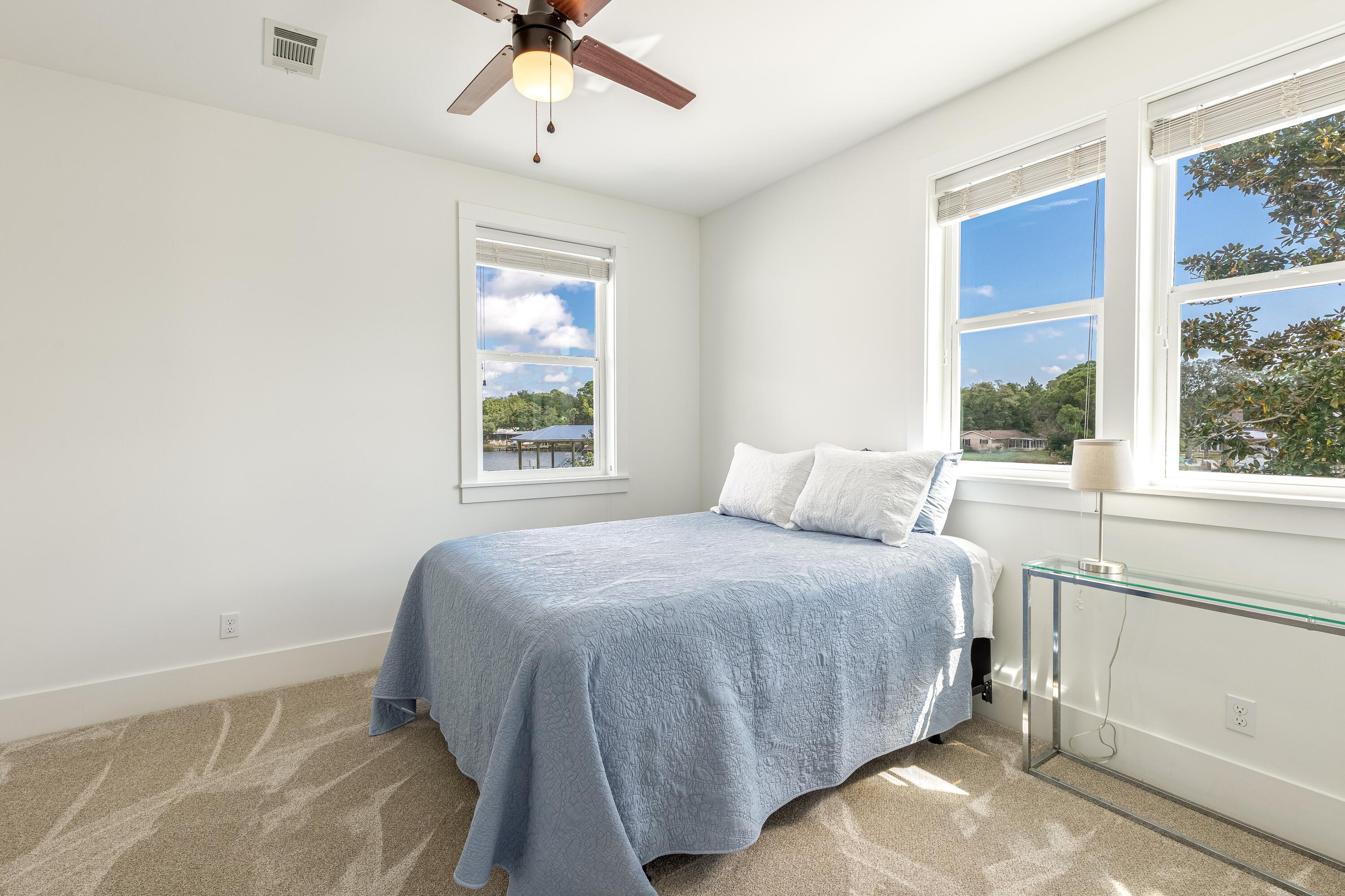 HIDDEN HARBOR UNREC - Residential