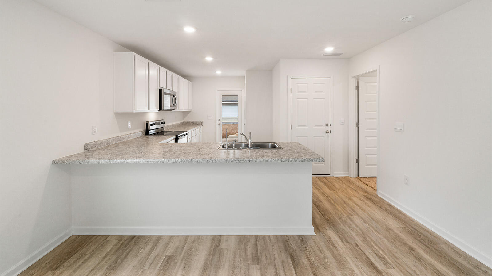 Owl's Head East - Residential