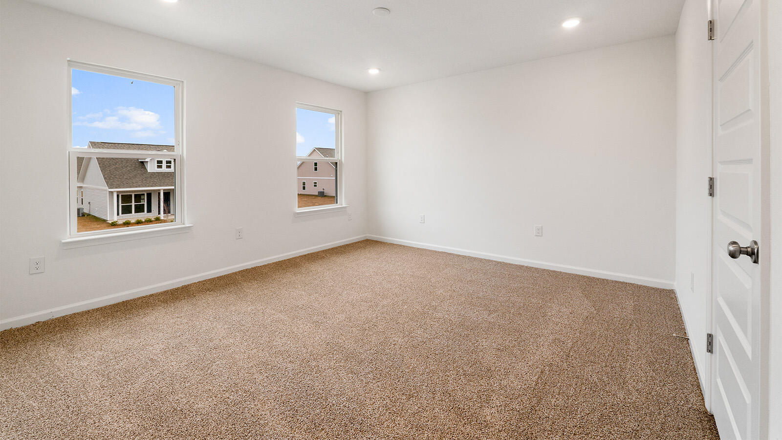 Owl's Head East - Residential