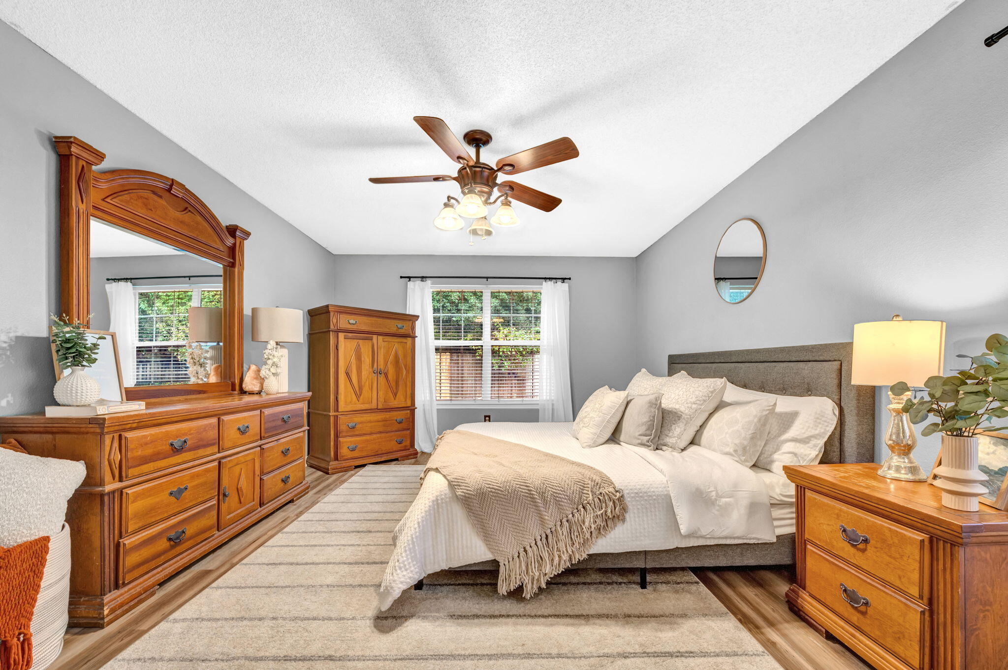 IVALEA GARDENS - Residential