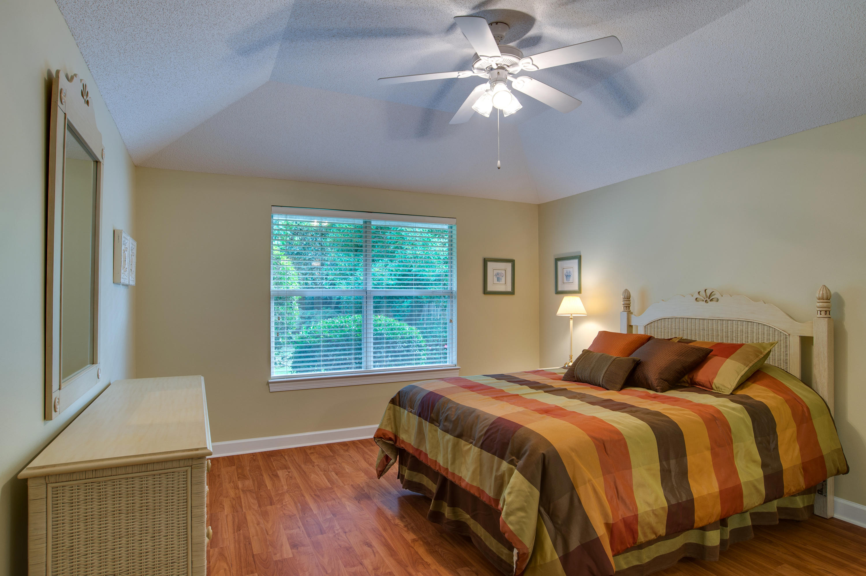 INDIAN LAKE - Residential