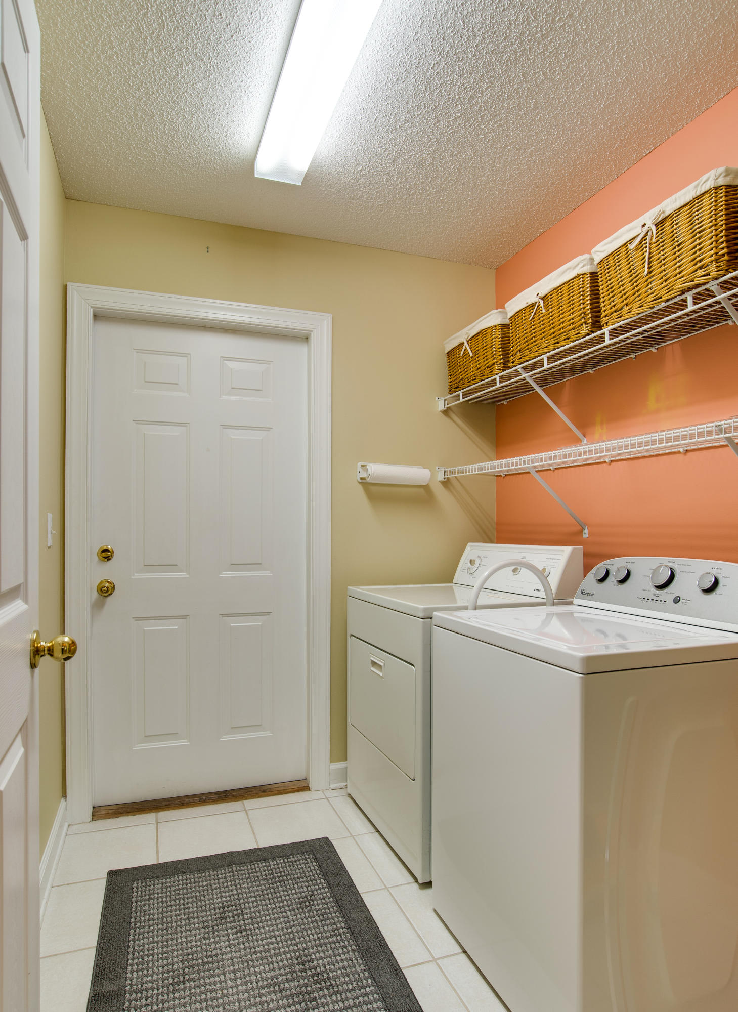 INDIAN LAKE - Residential