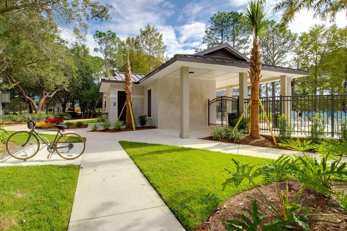 BAYPINES (SANDESTIN) - Residential