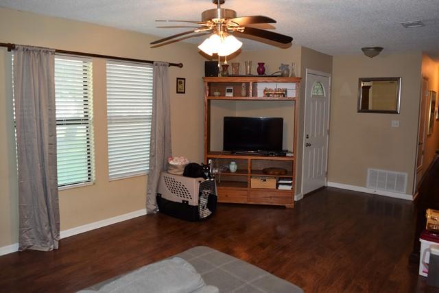 HIDDEN GLEN - Residential