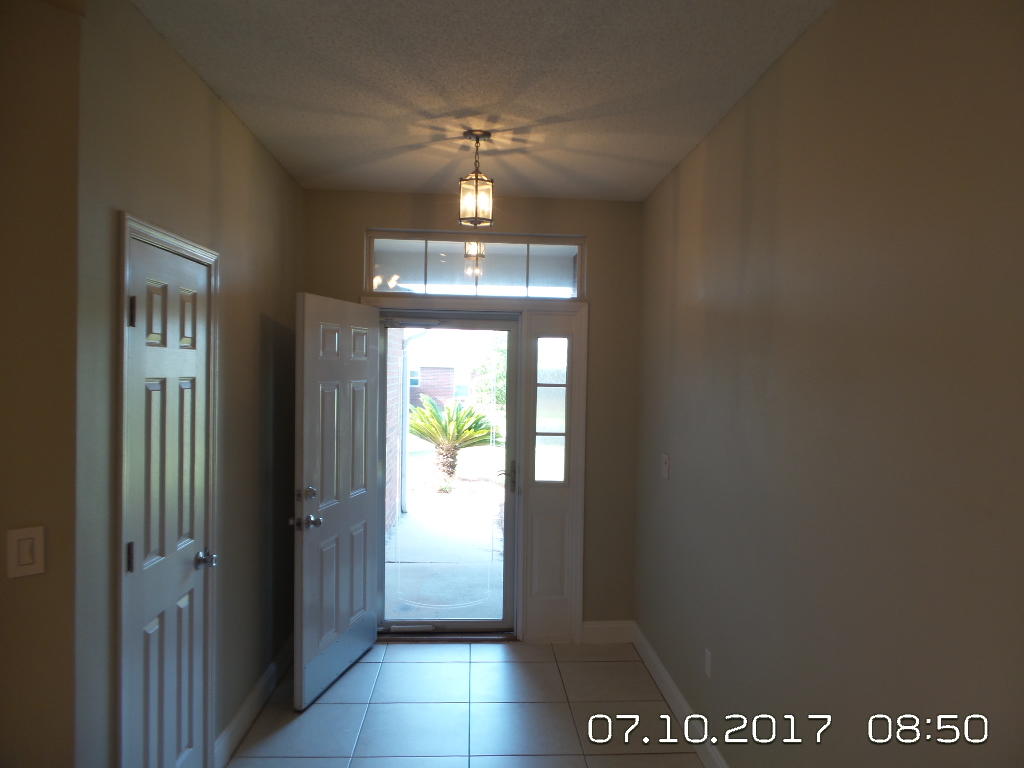 REDSTONE ESTATES - Residential Lease