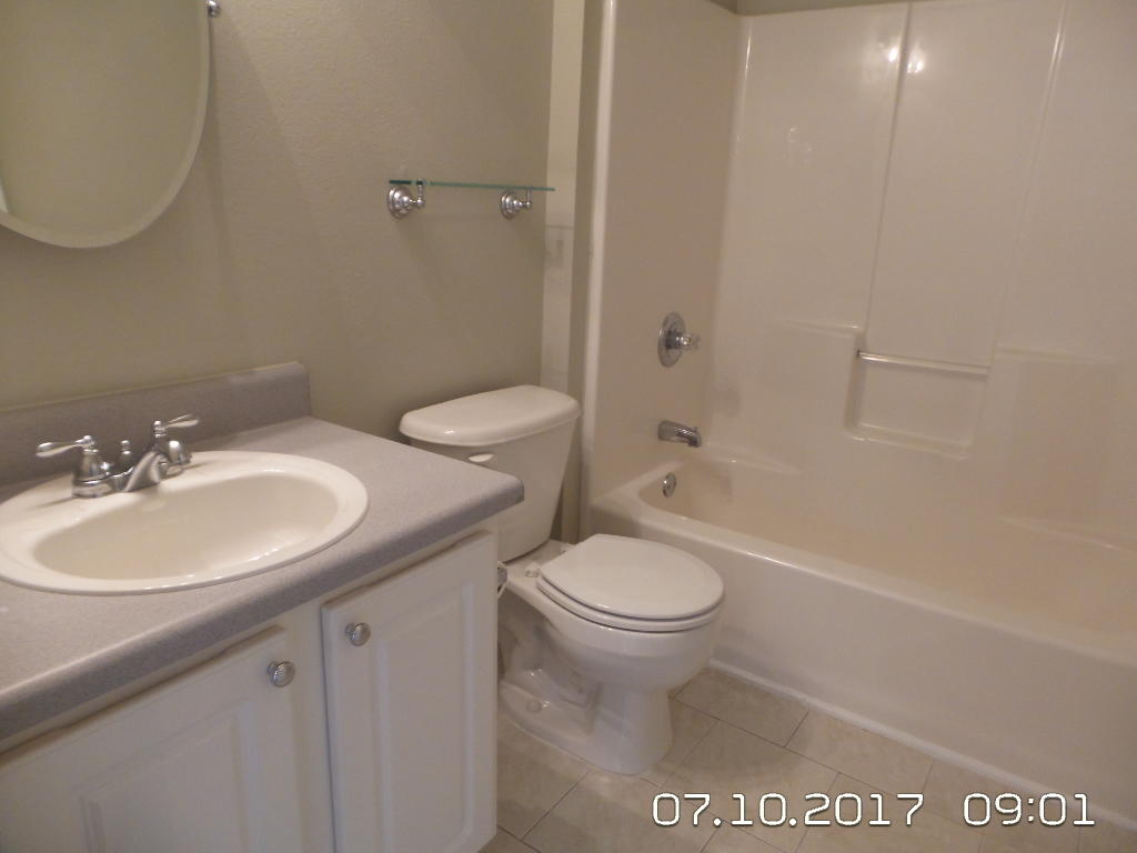 REDSTONE ESTATES - Residential Lease