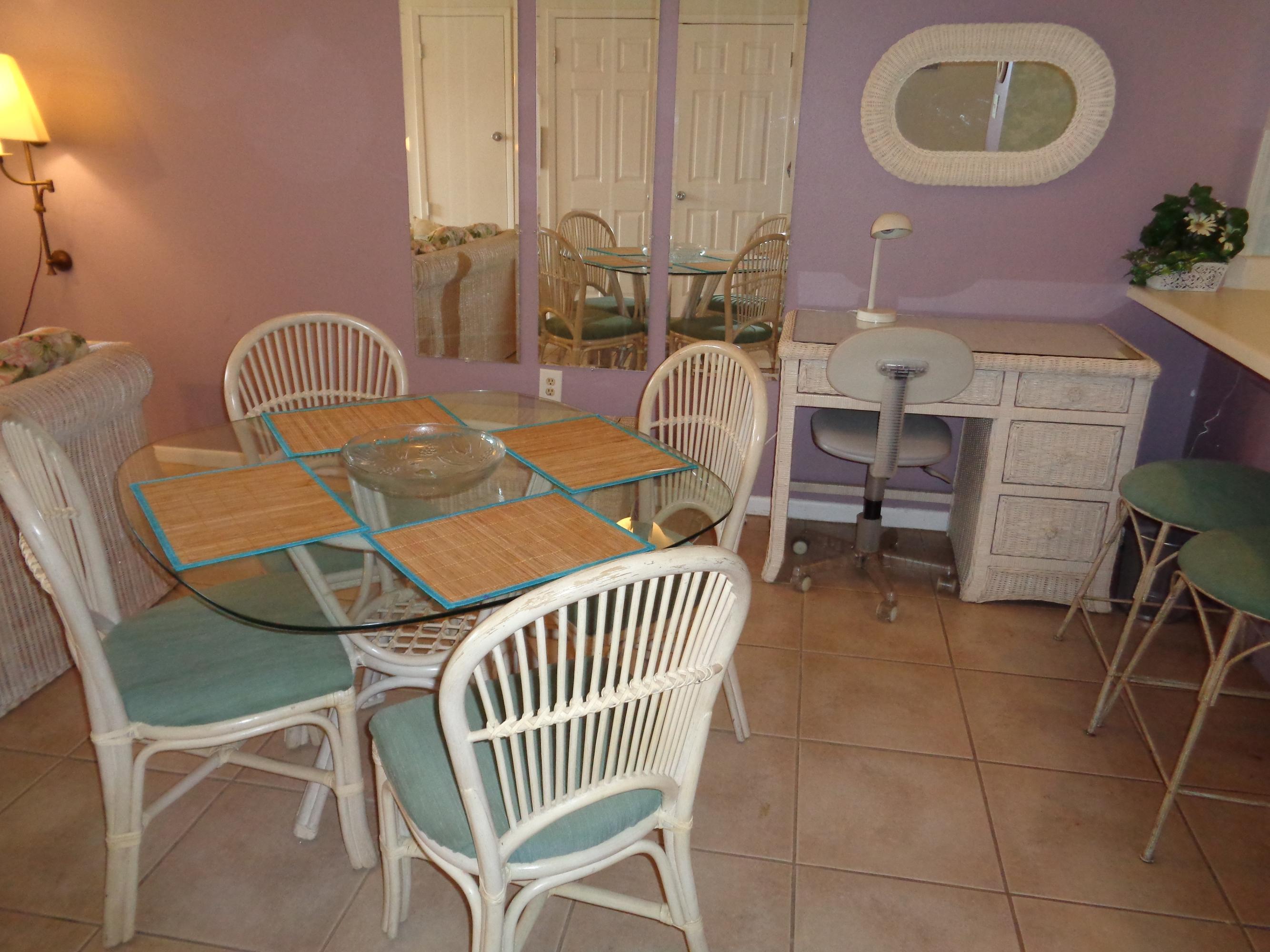 PORTSIDE CONDO - Residential