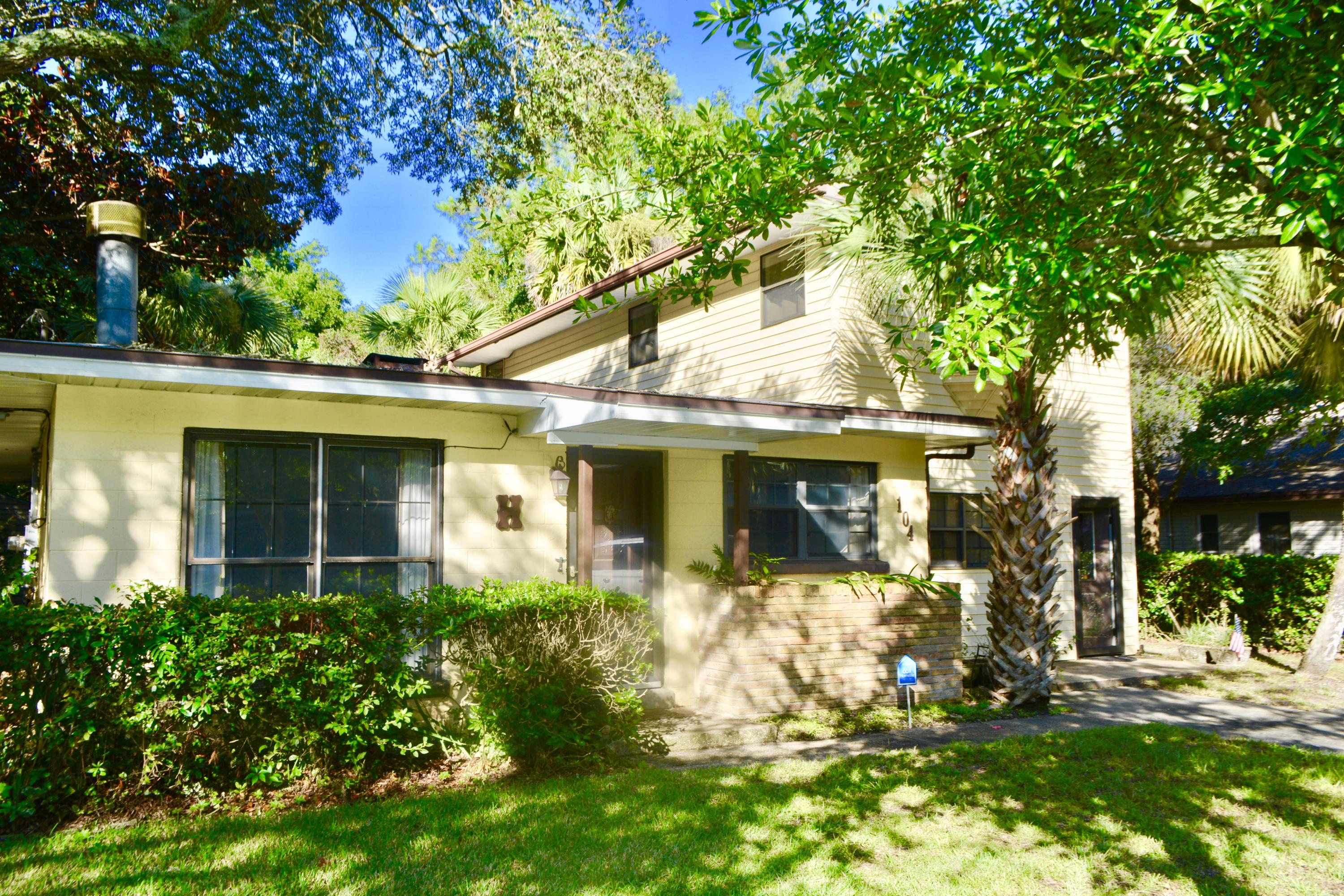 Garnier Beach - Residential