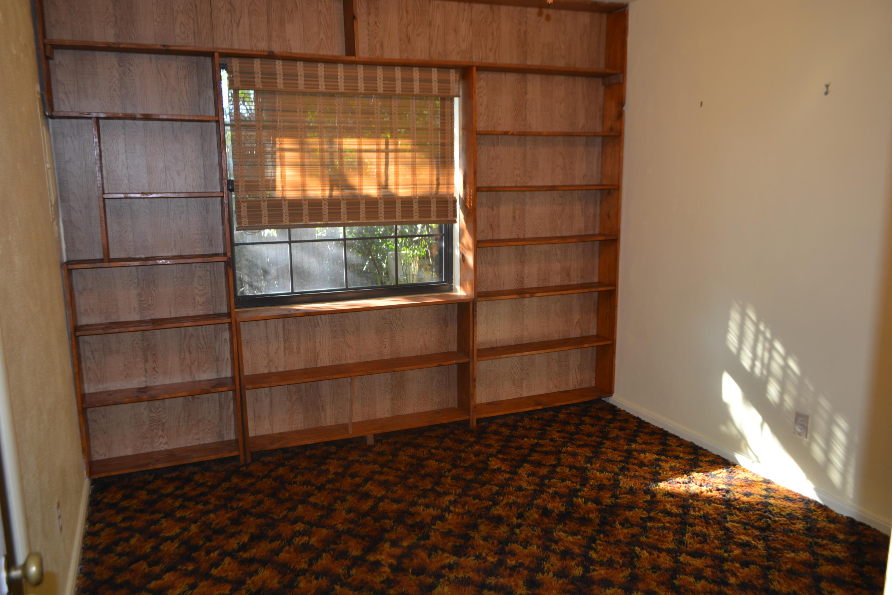 Garnier Beach - Residential